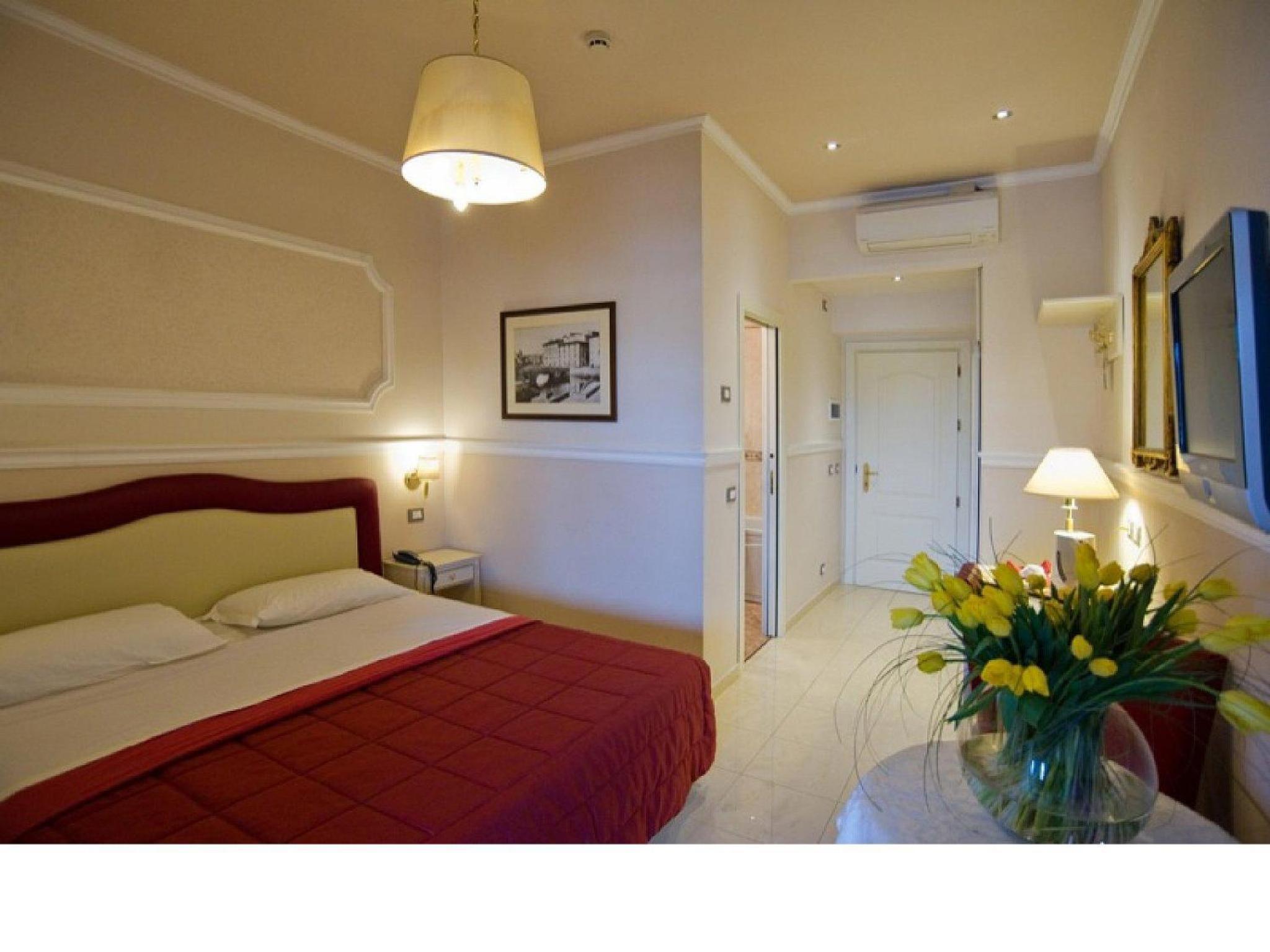 Superior Double or Twin Room - Photo 3