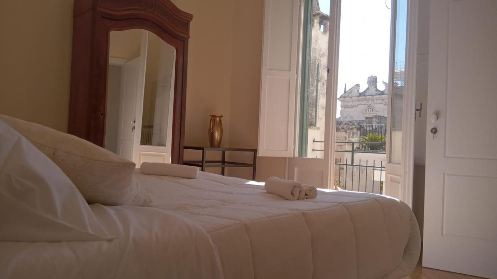 Standard Double Room - Photo 5