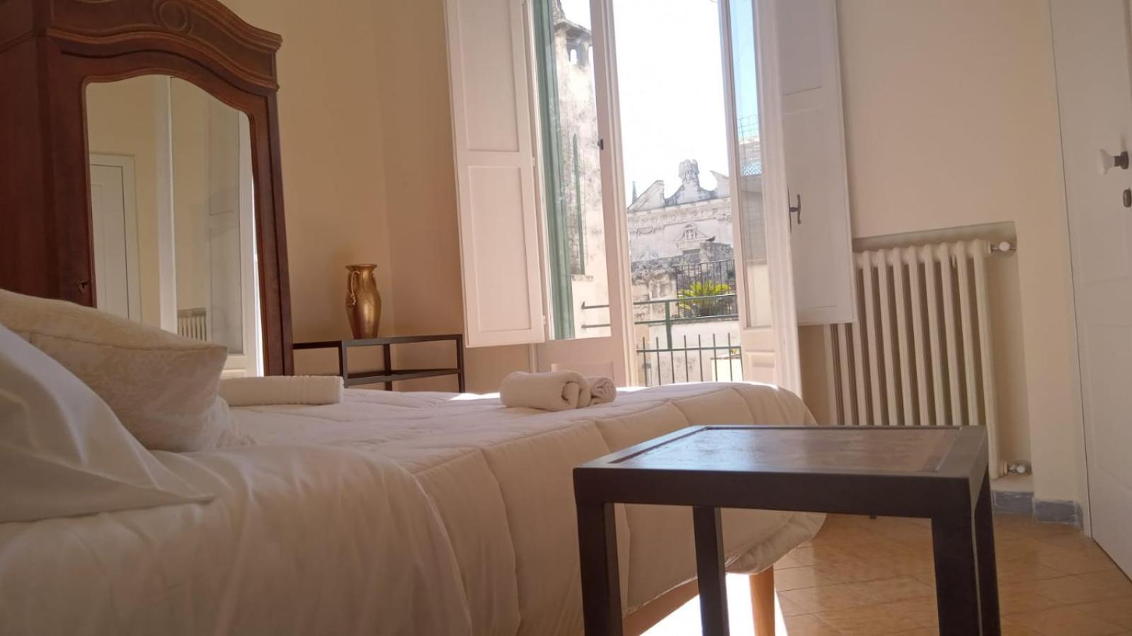Standard Double Room - Photo 6