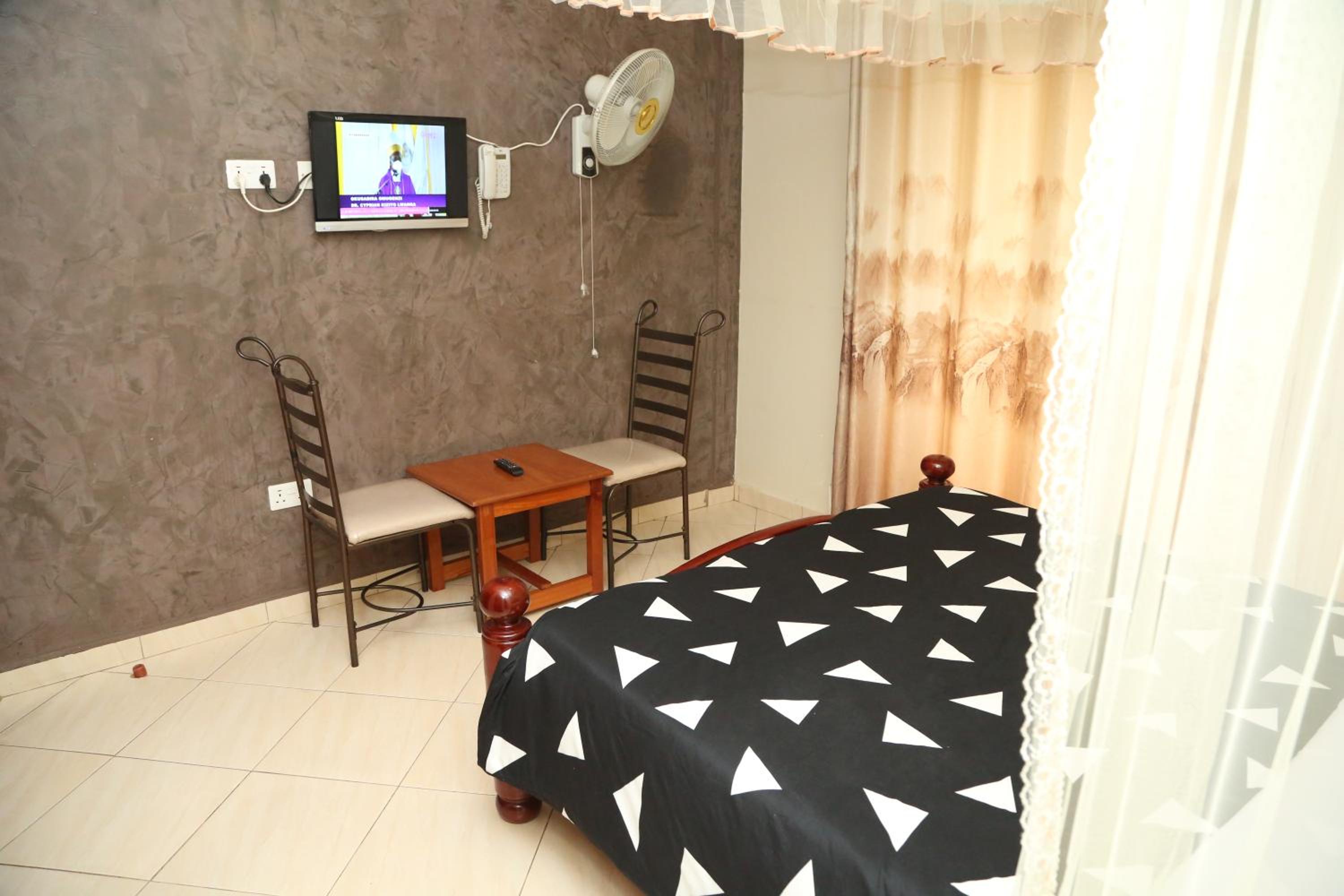 Double Room with Balcony photo 1