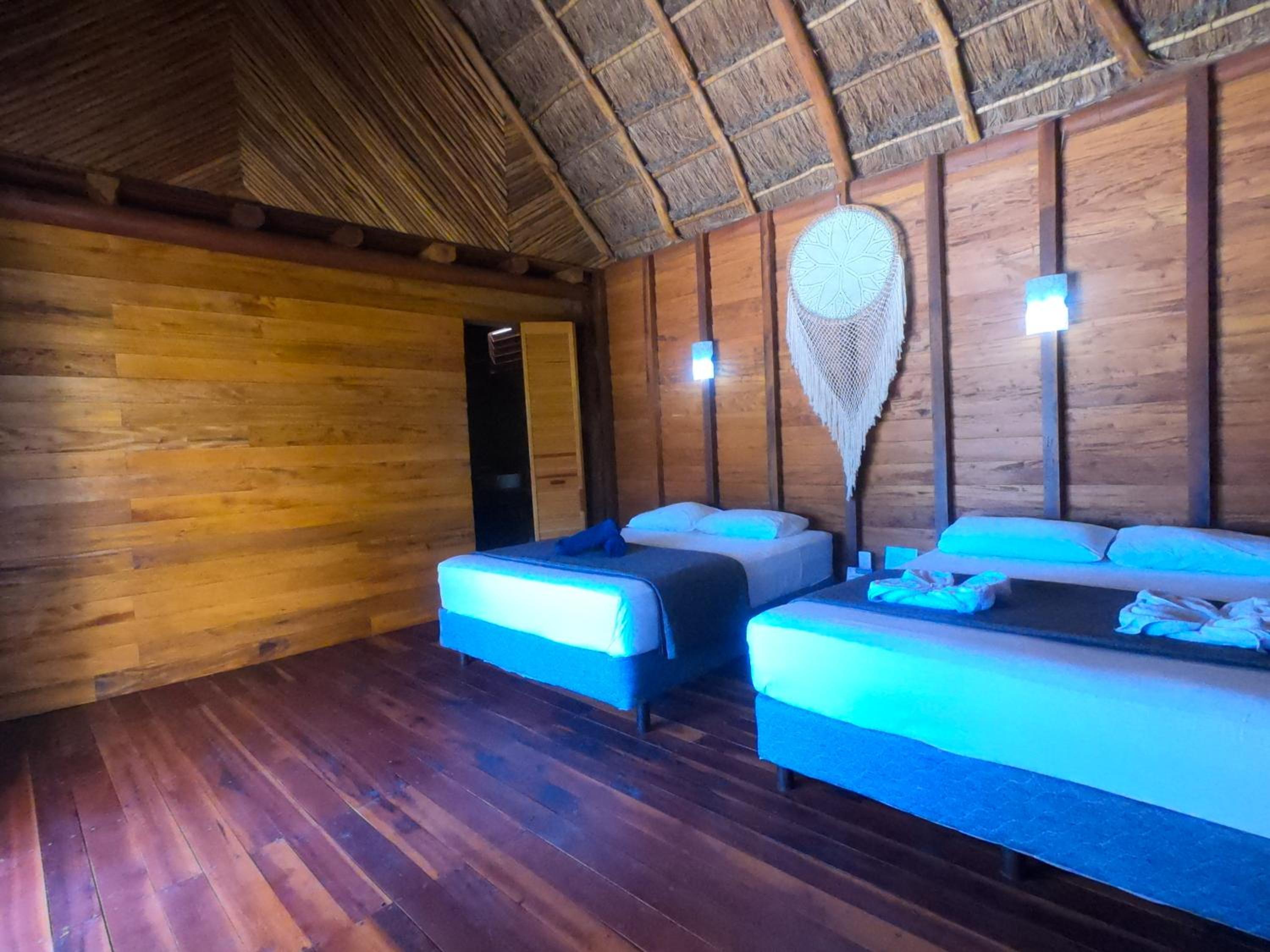 Deluxe Twin Room with Sea View - Photo 27