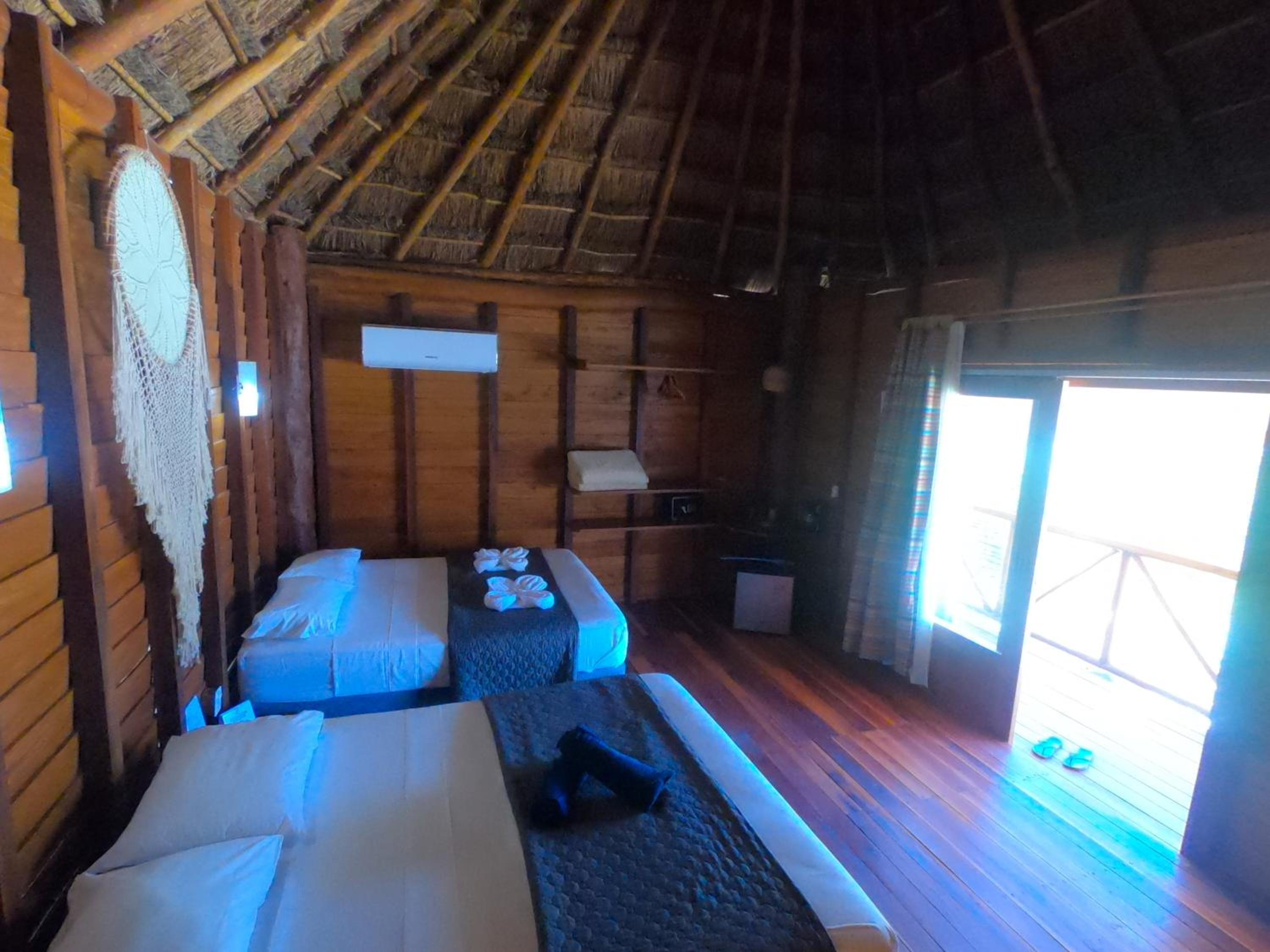 Deluxe Twin Room with Sea View - Photo 33