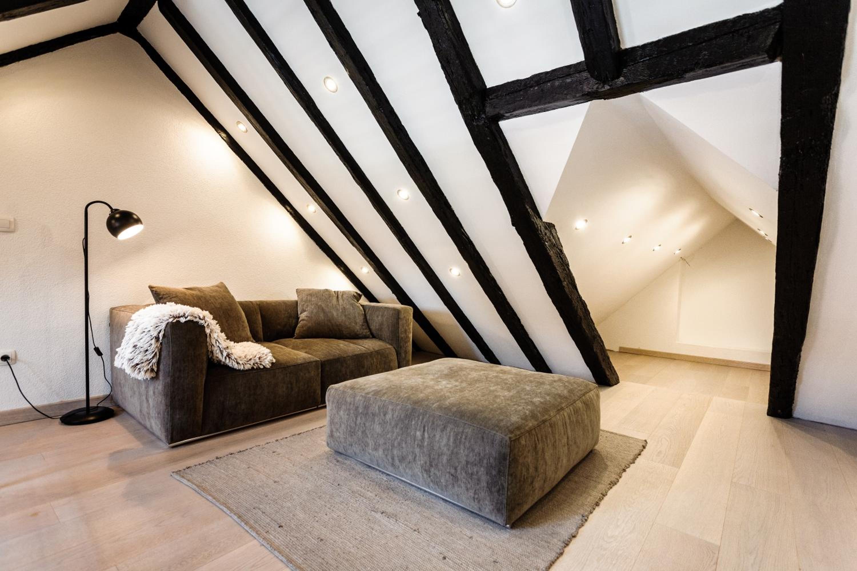 One-Bedroom Apartment - Photo 18