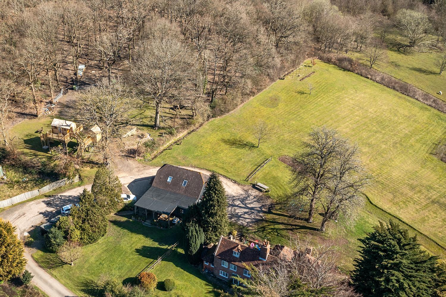 Treehouse - Photo 3