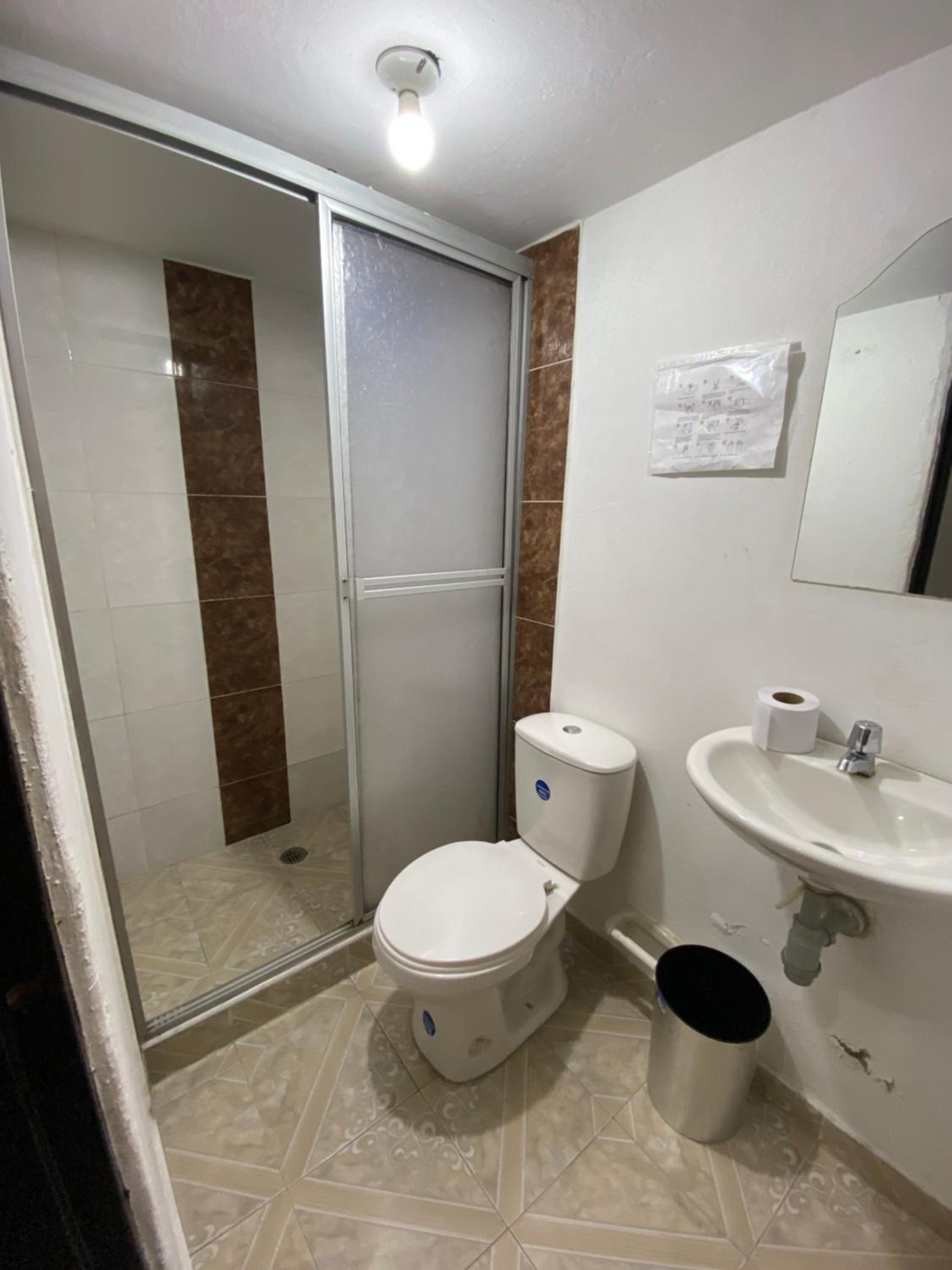 Double Room with Private Bathroom photo 2