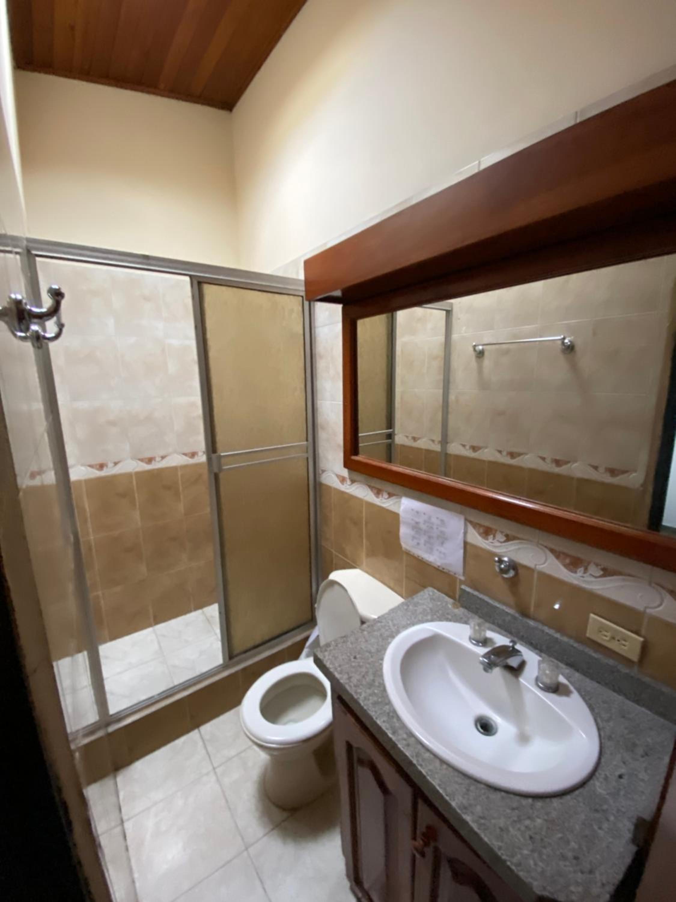 Double Room with Private Bathroom photo 2