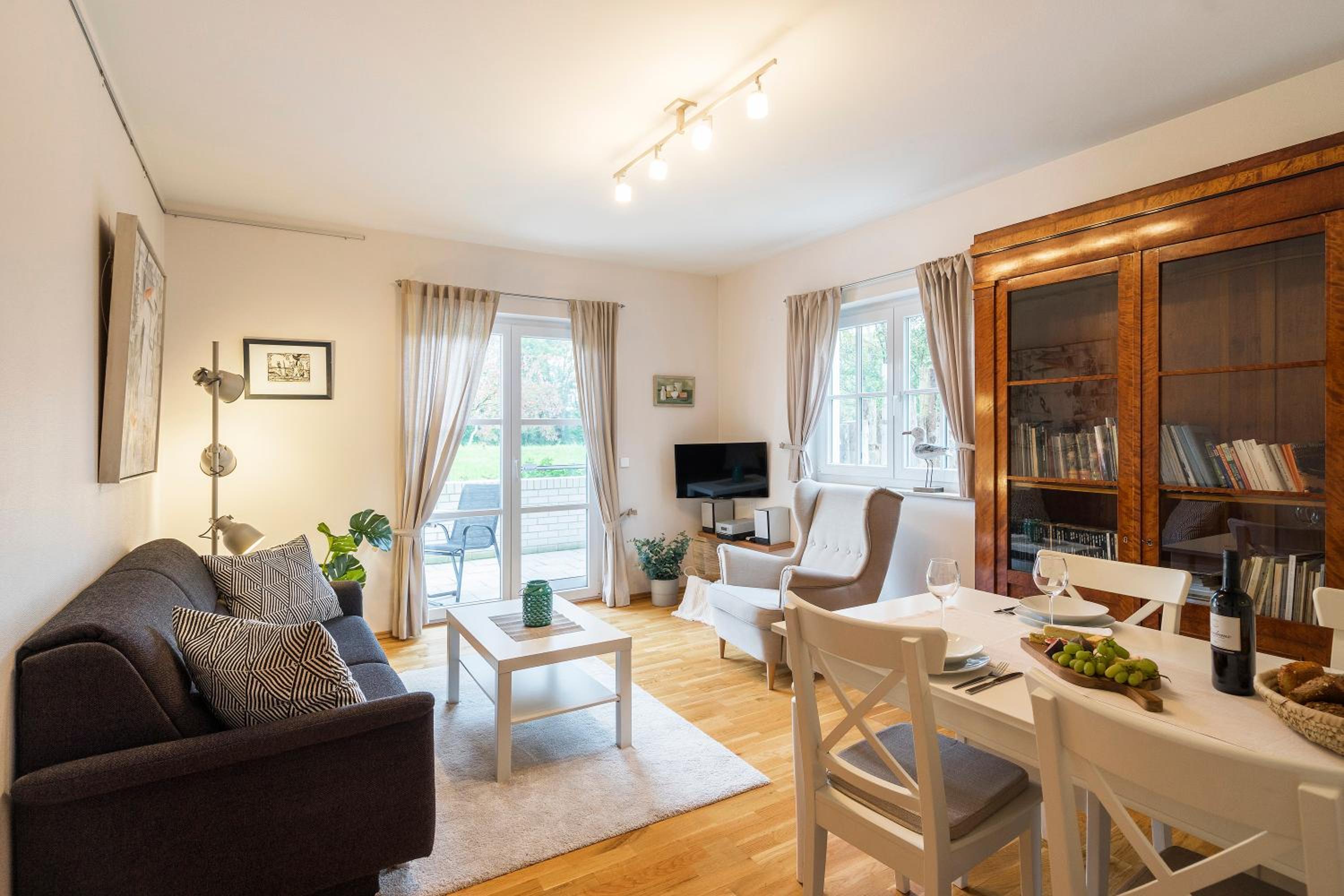 Apartment with Terrace photo 1