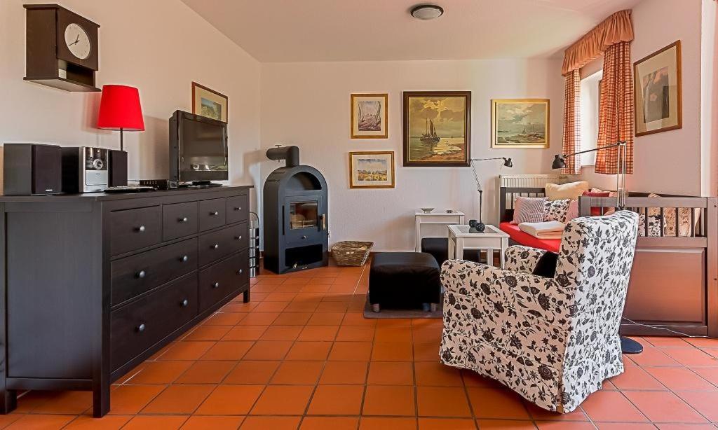 Apartment with Terrace photo 1