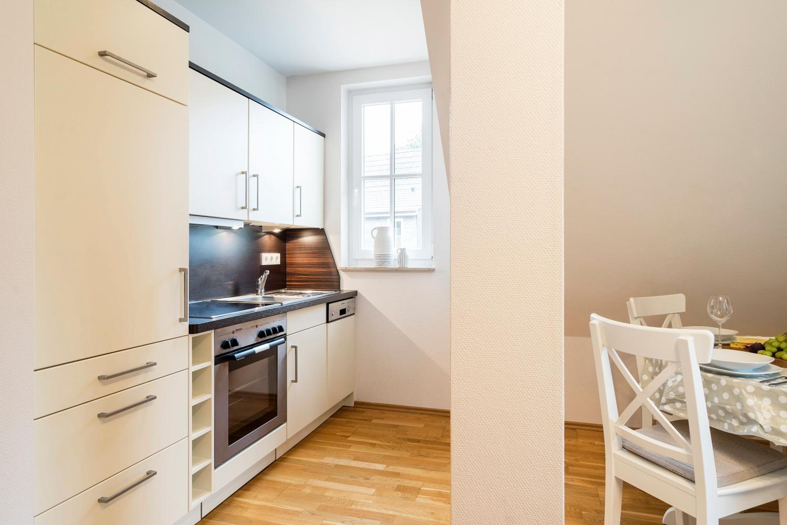 Apartment - Split Level photo 2