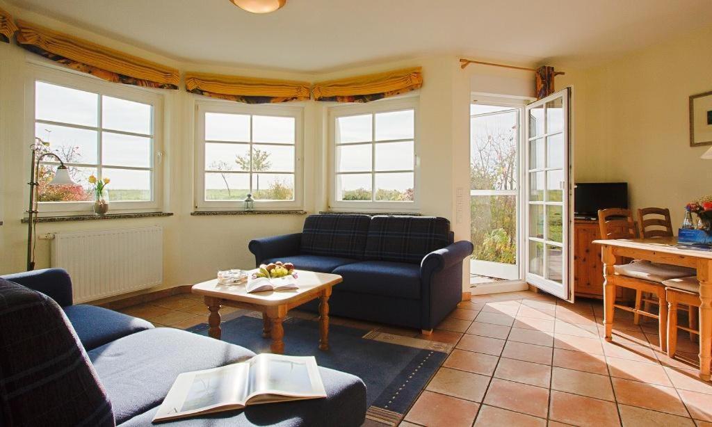 Apartment with Lake View photo 1