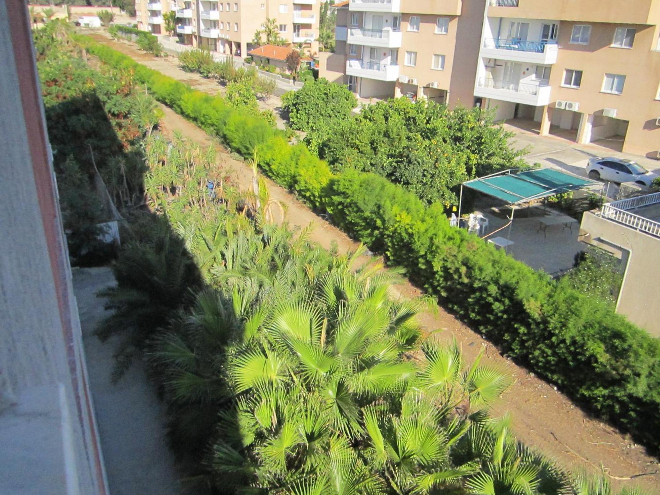 Two-Bedroom Apartment with Balcony photo 3