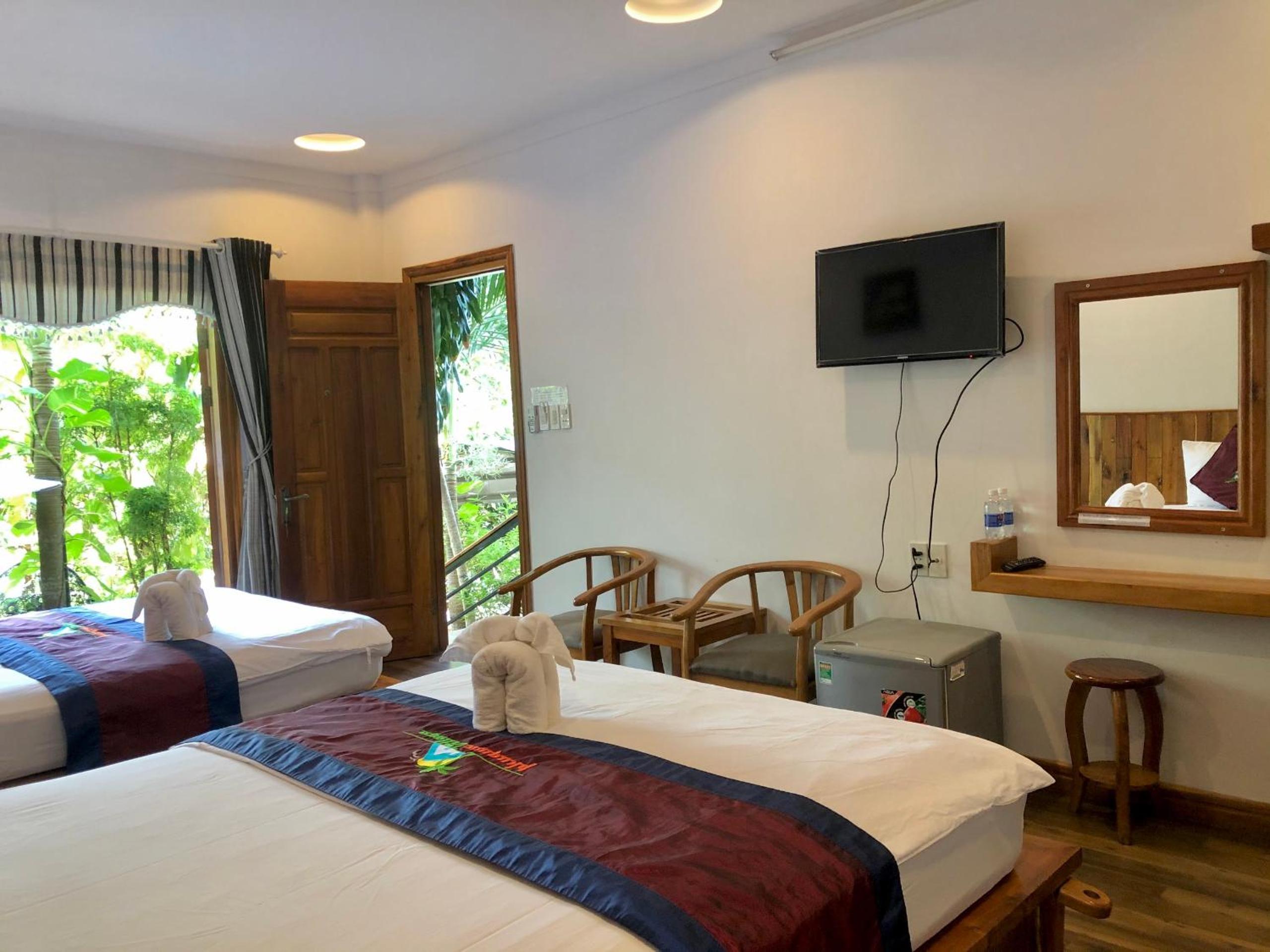 Double Room with Two Double Beds photo 3