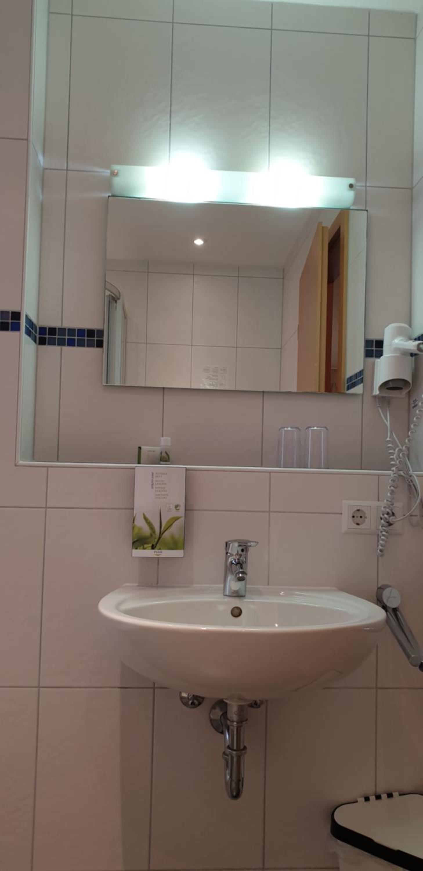 Comfort Double Room - Photo 5