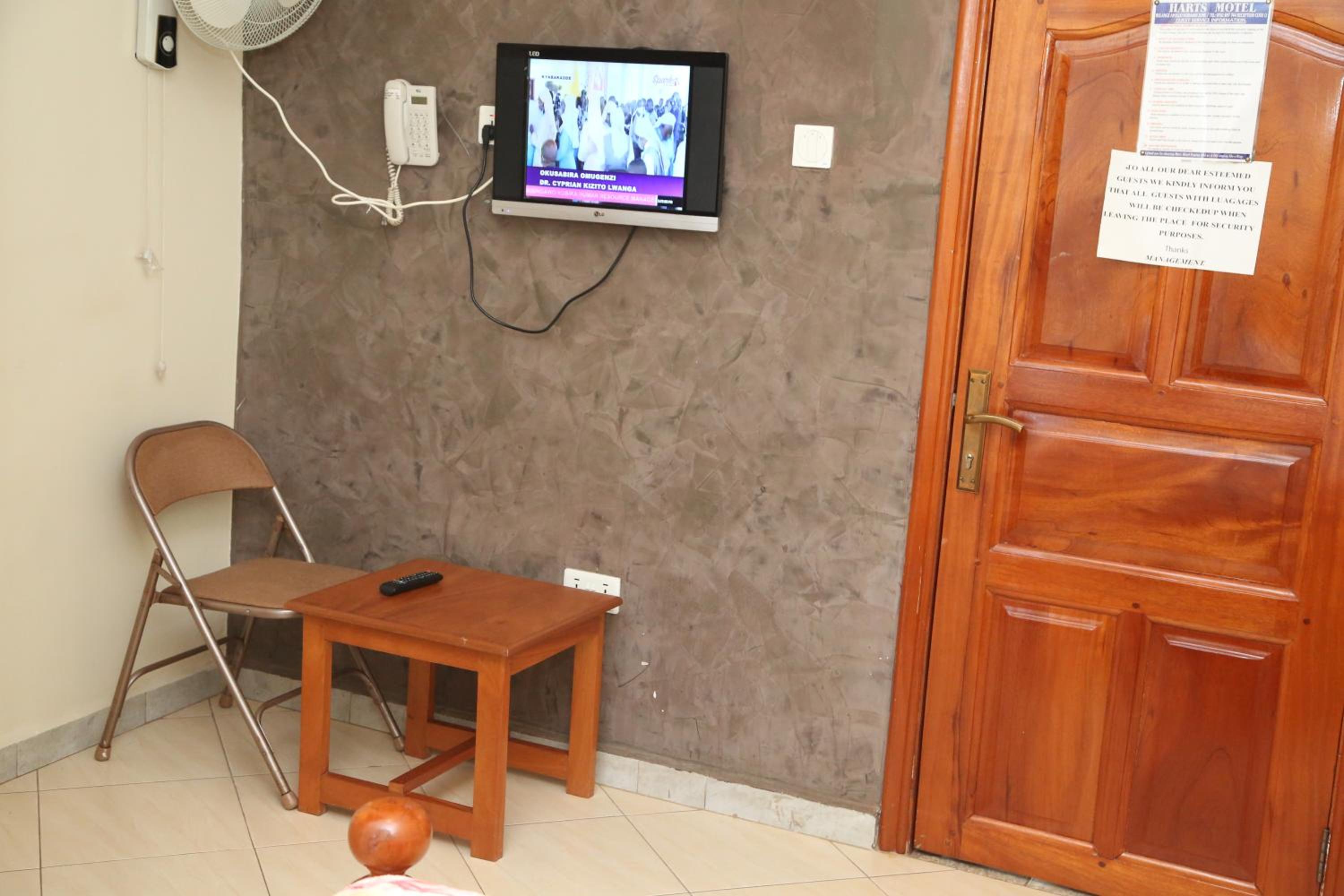 Single Room with Balcony photo 3