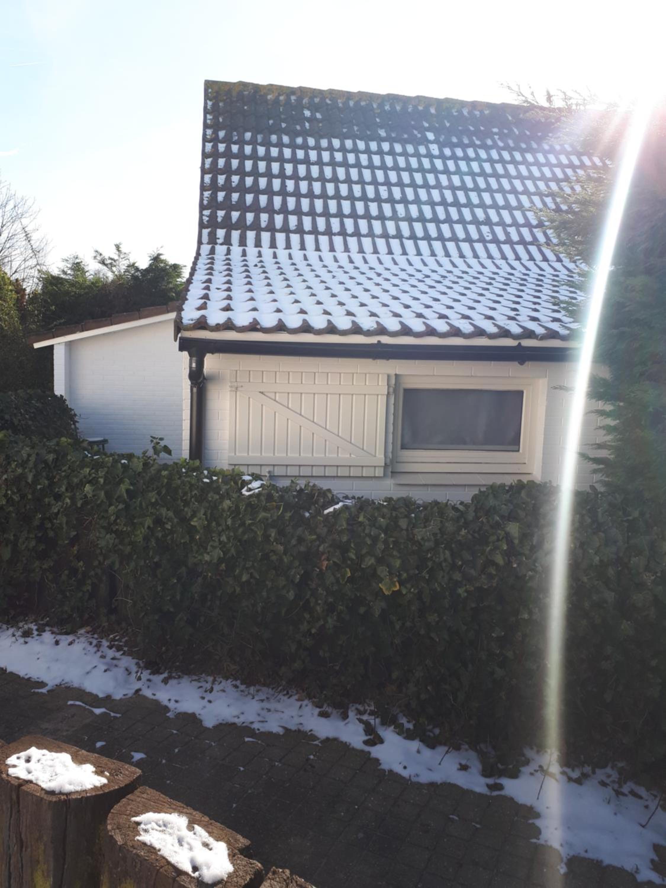 Three-Bedroom House photo 3