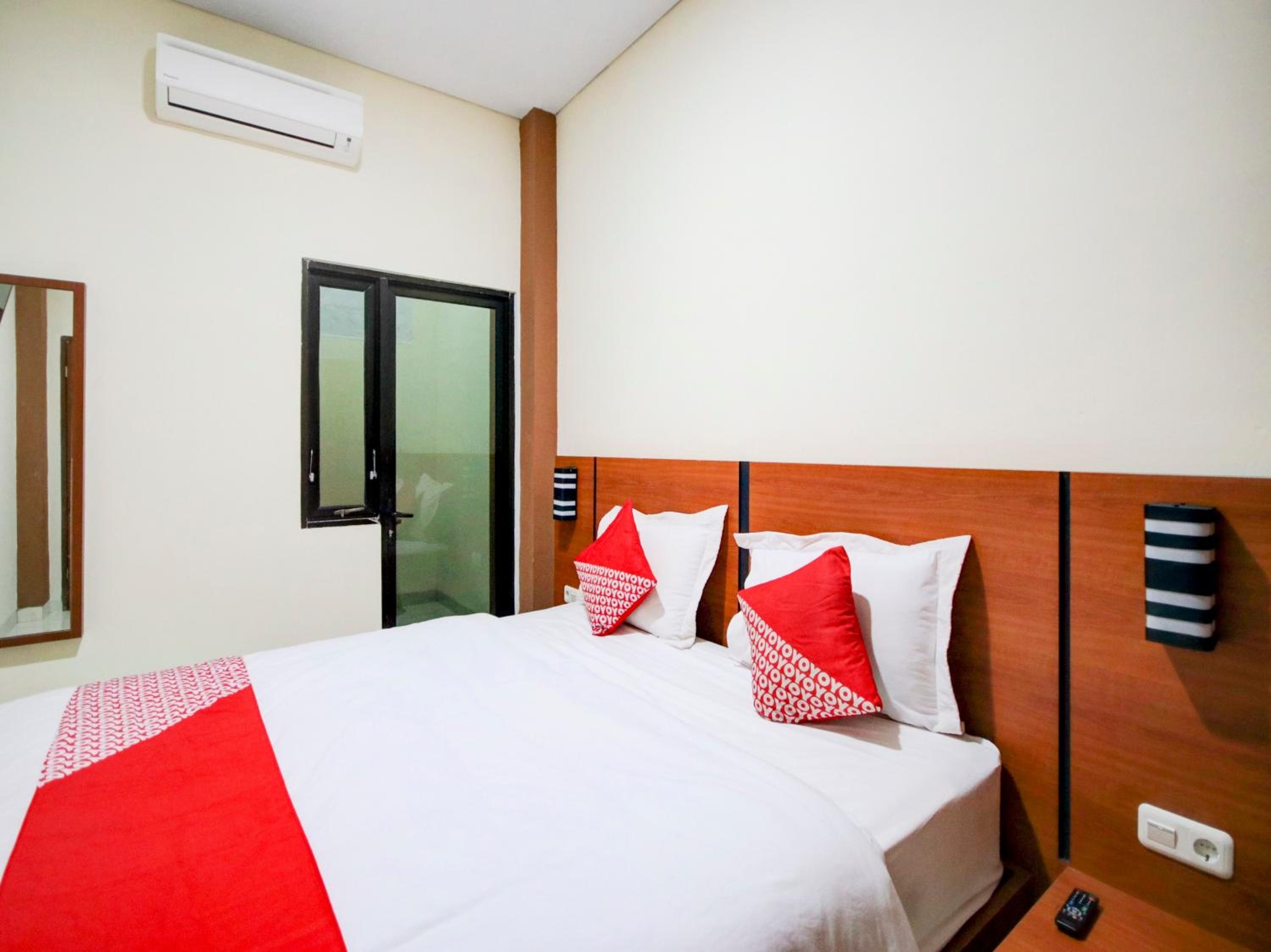 Deluxe Double Room - Photo 1
