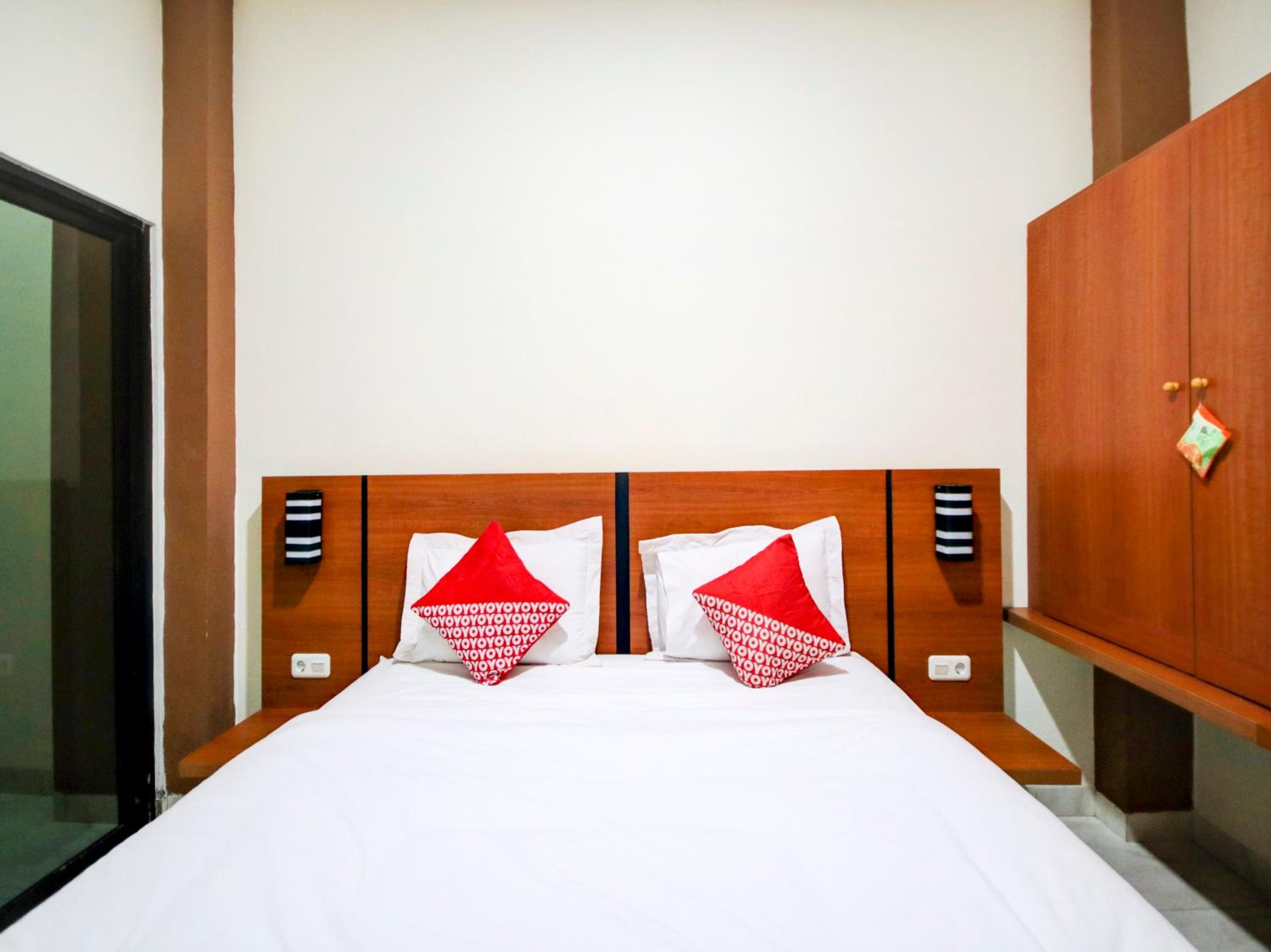 Deluxe Double Room - Photo 7