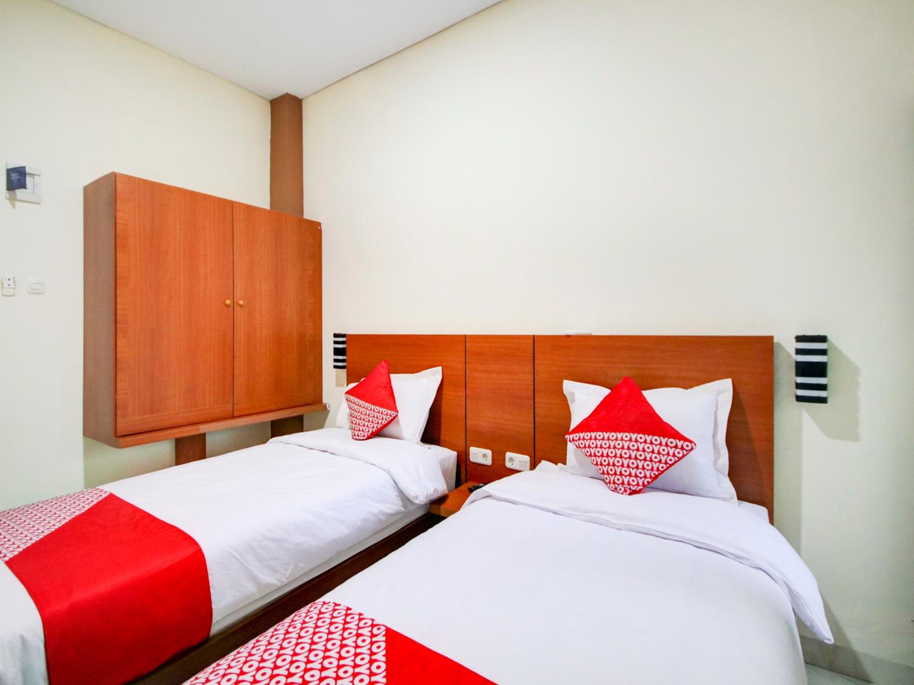 Delxue Twin Room - Photo 6