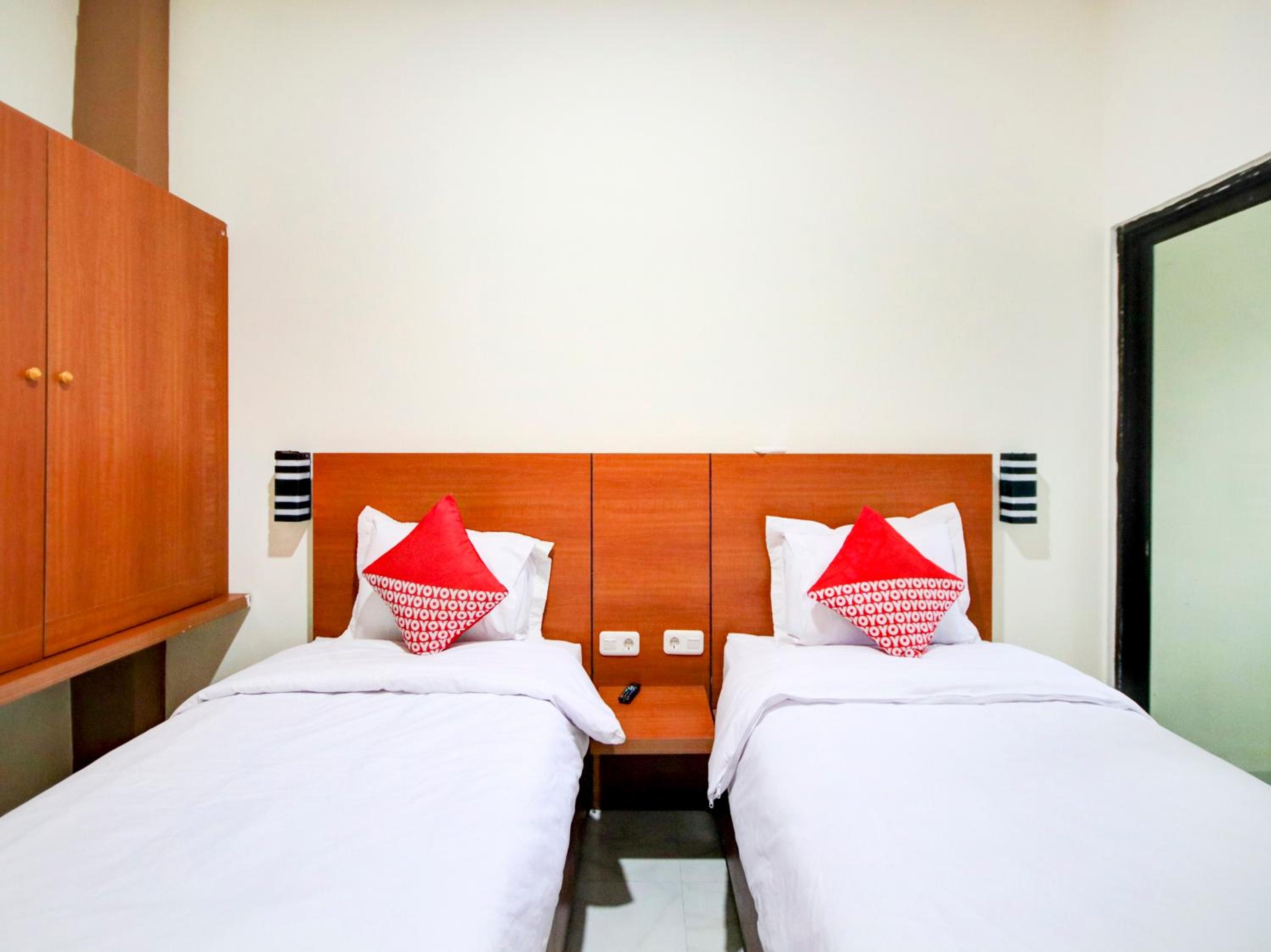Delxue Twin Room - Photo 5