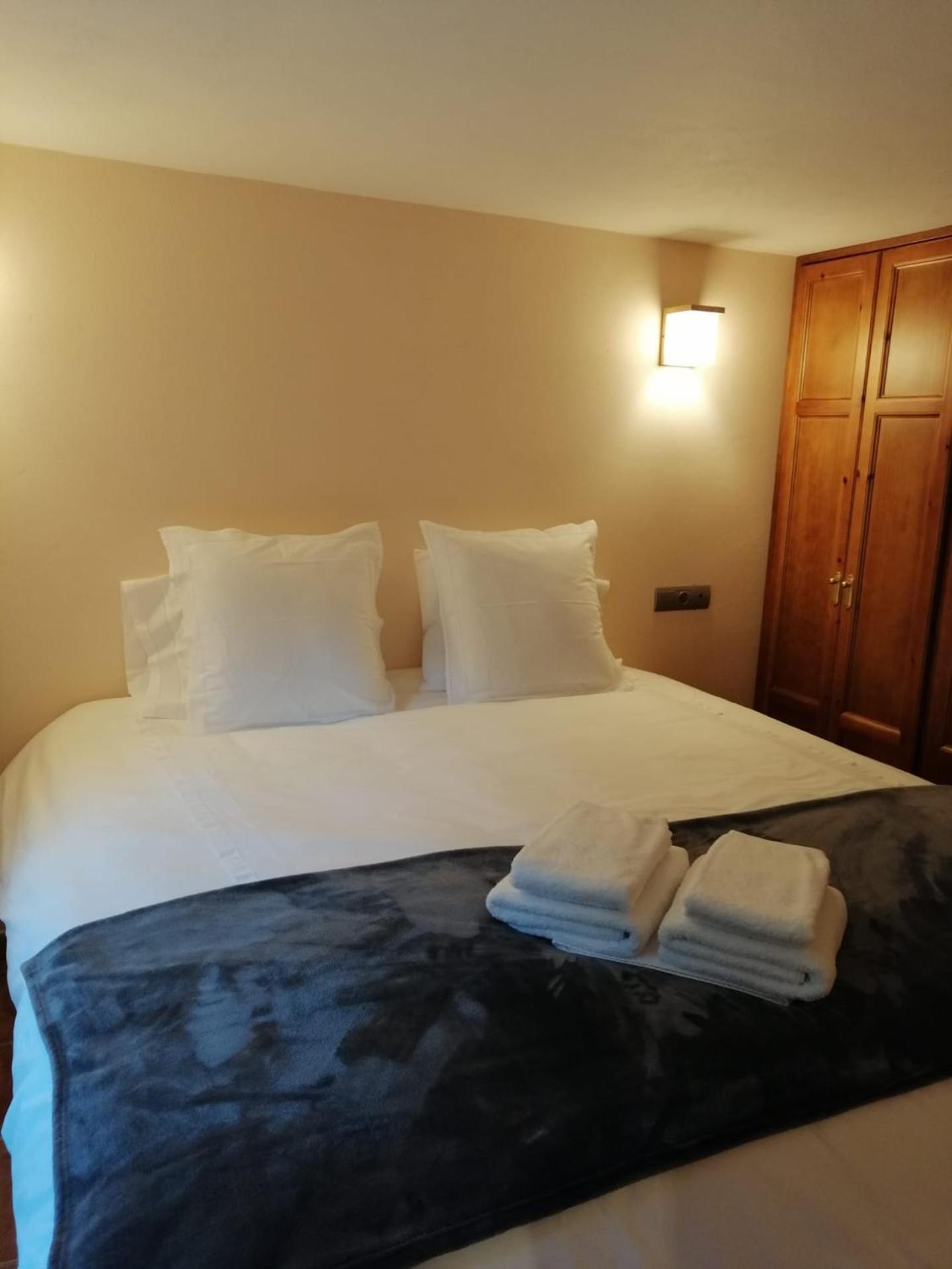 Habitación Doble con Baño Privado
