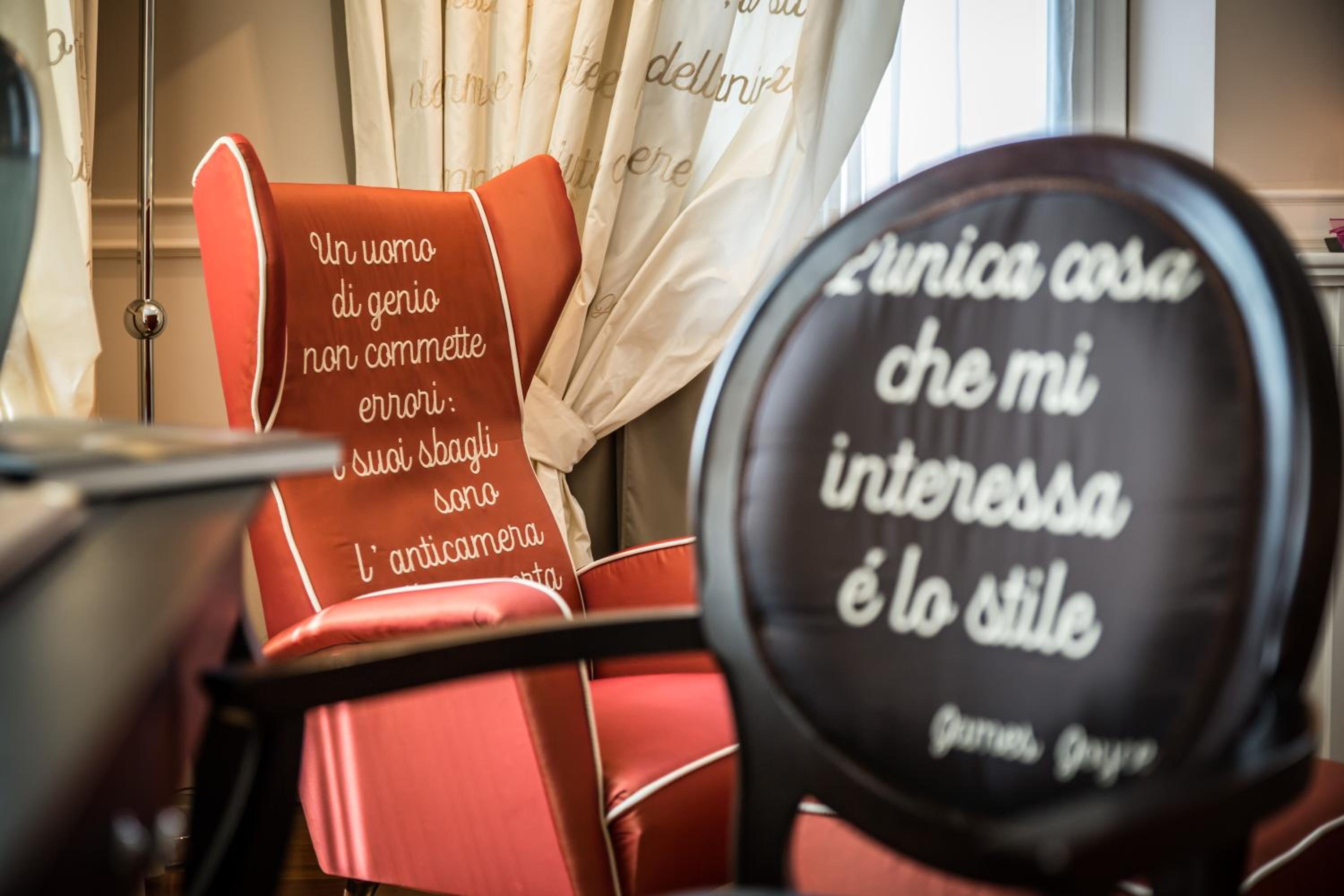 Suite - Photo 3