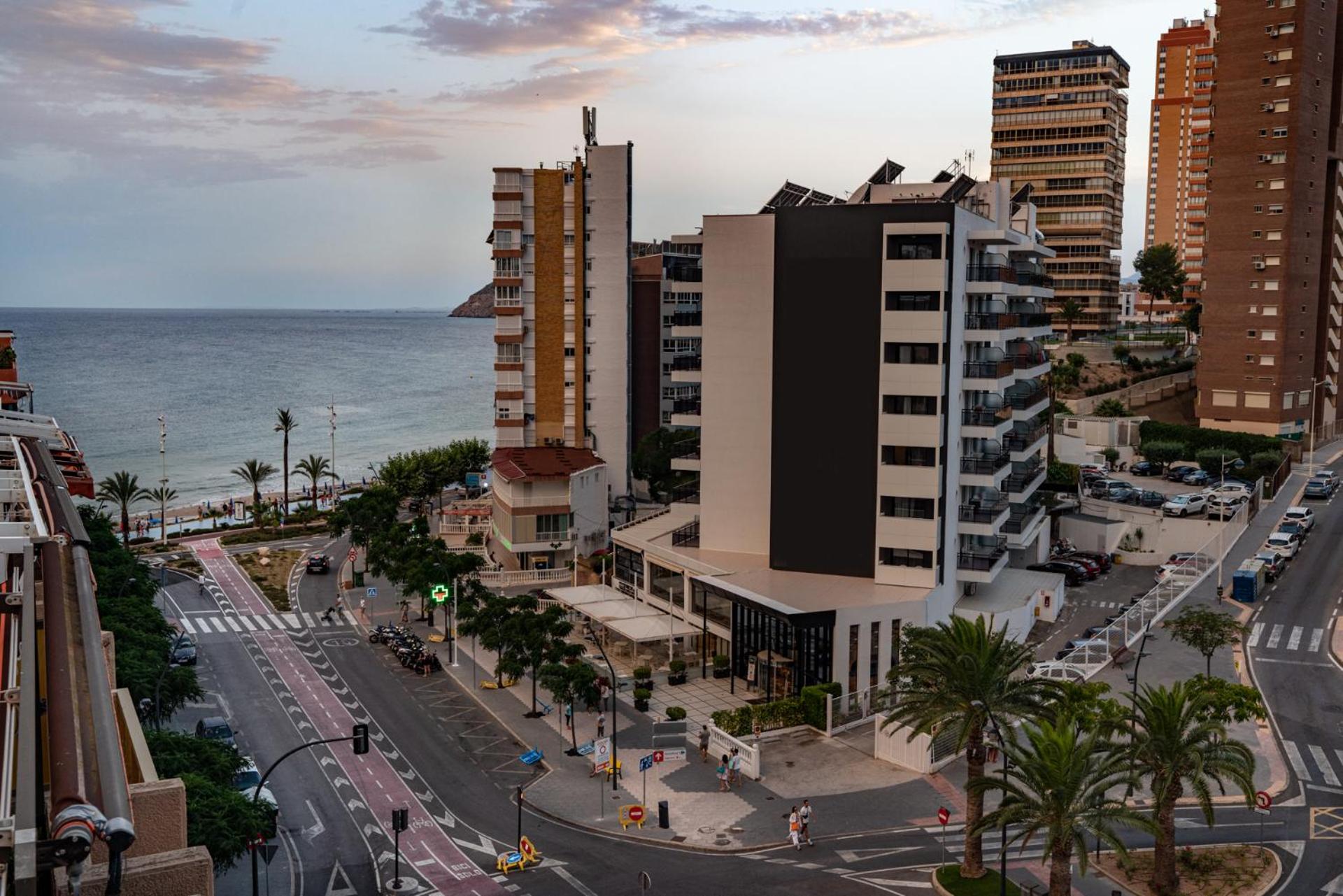 Deluxe Double or Twin Room with Sea View photo 2