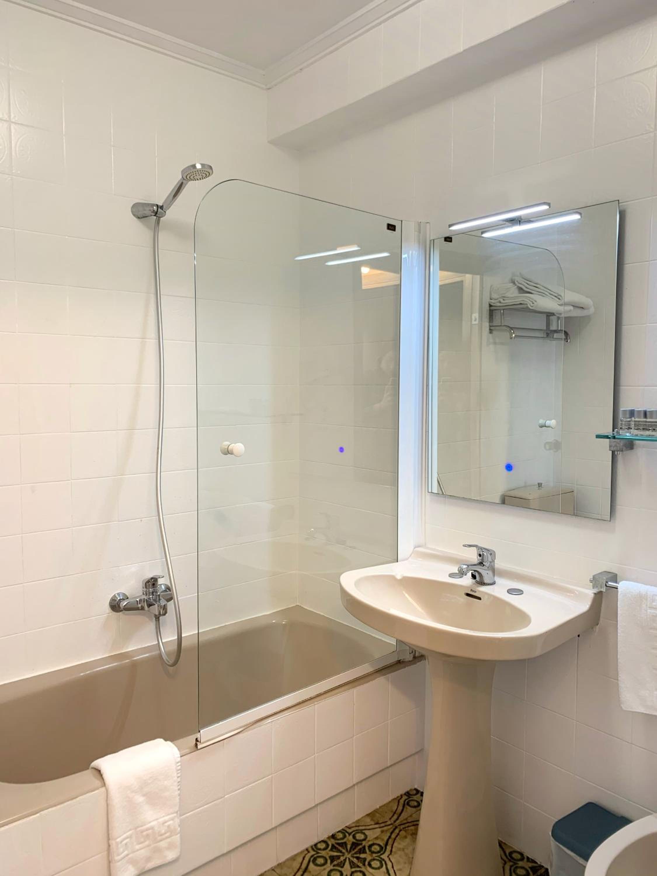 Triple Room - Photo 2