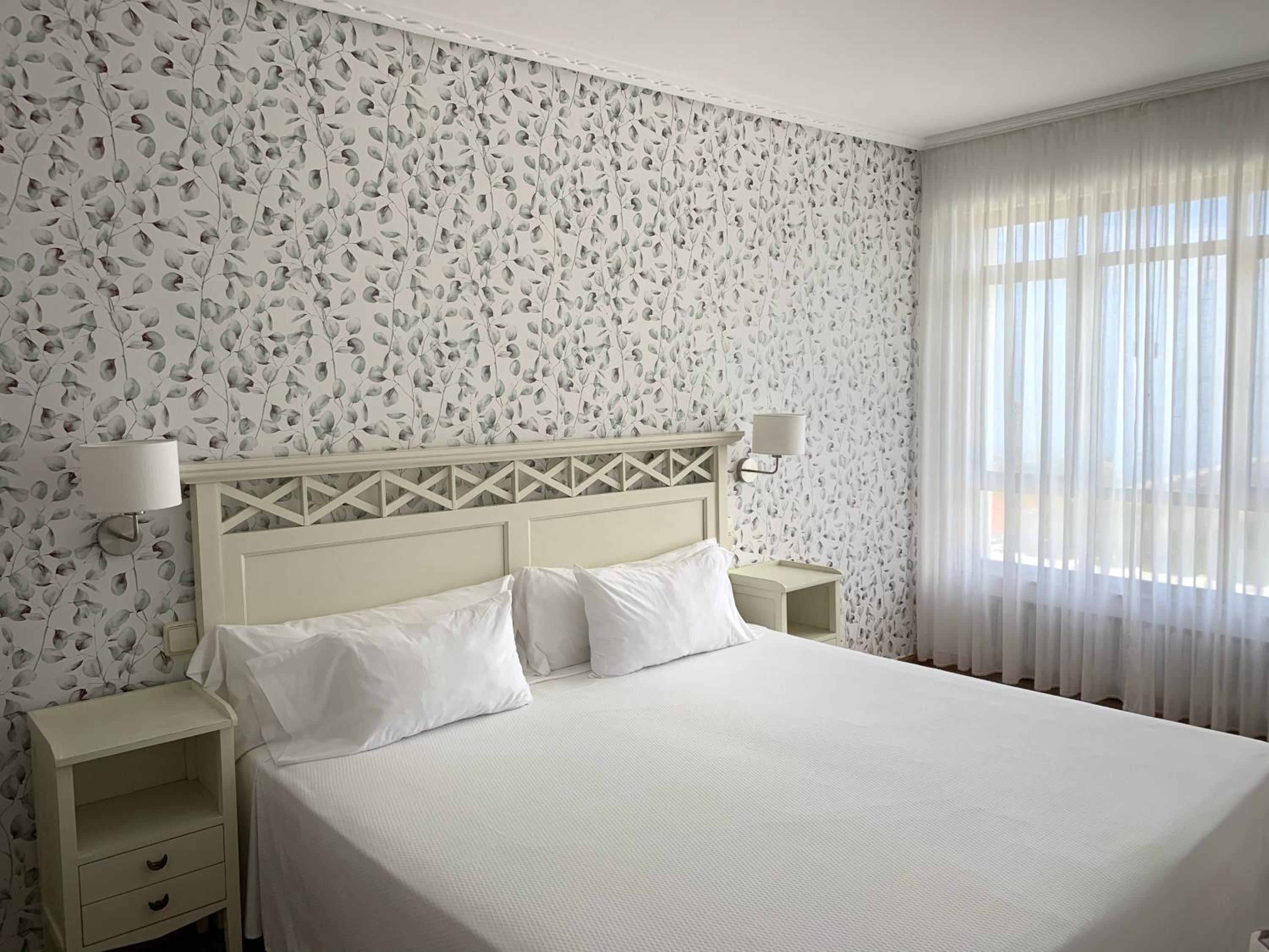 Double Room - Photo 2