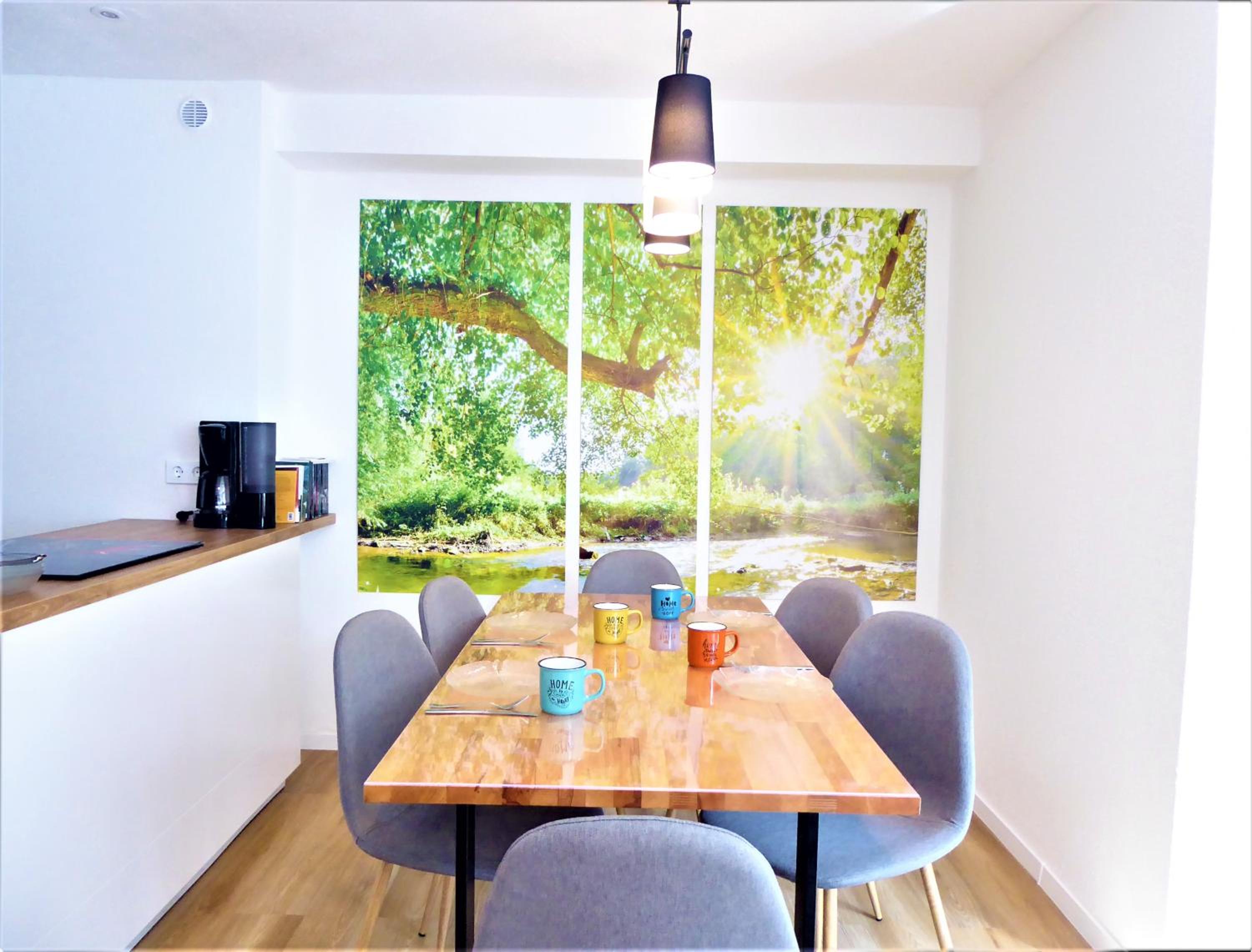 Apartment with Mountain View photo 1