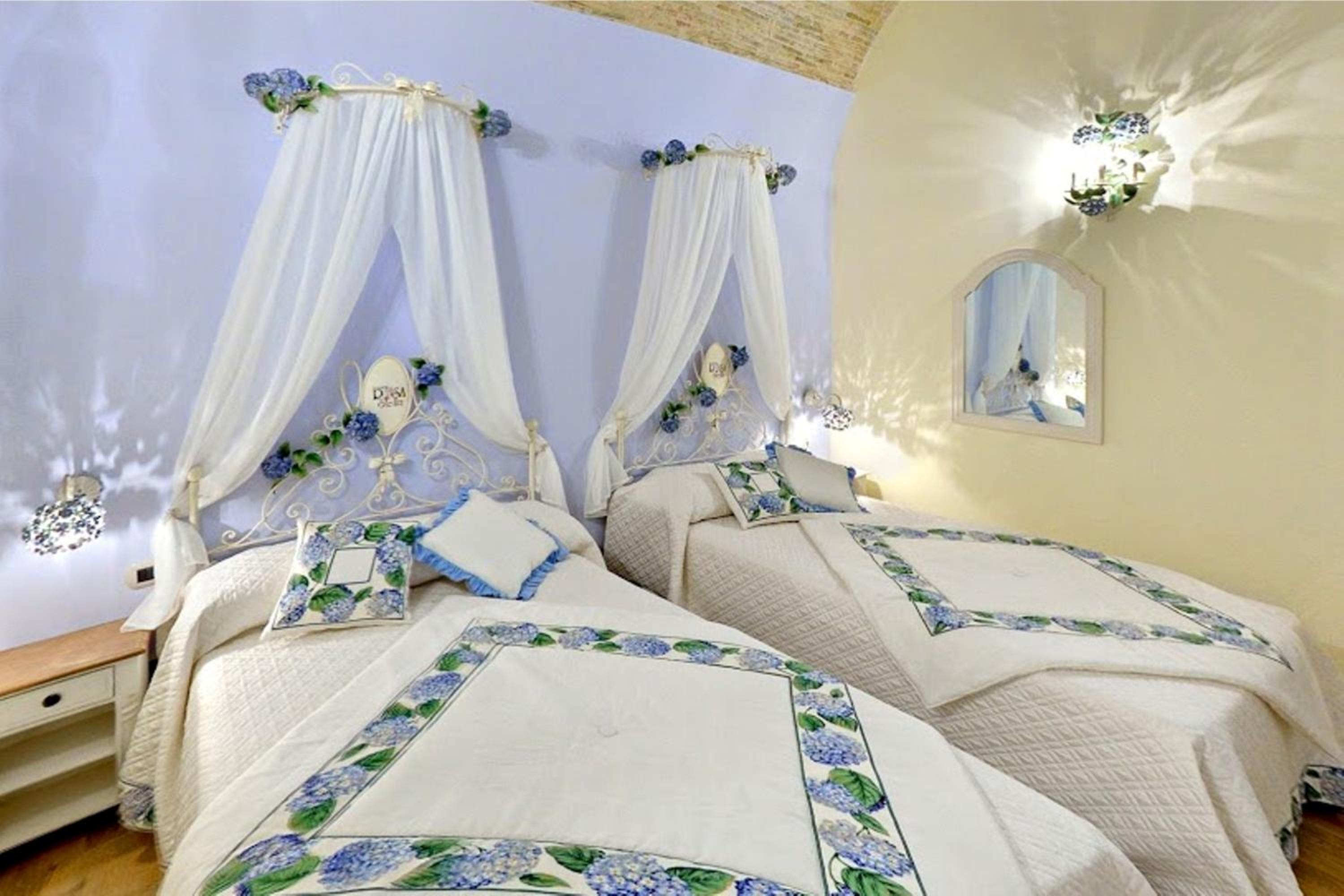 Double or Twin Room photo 3