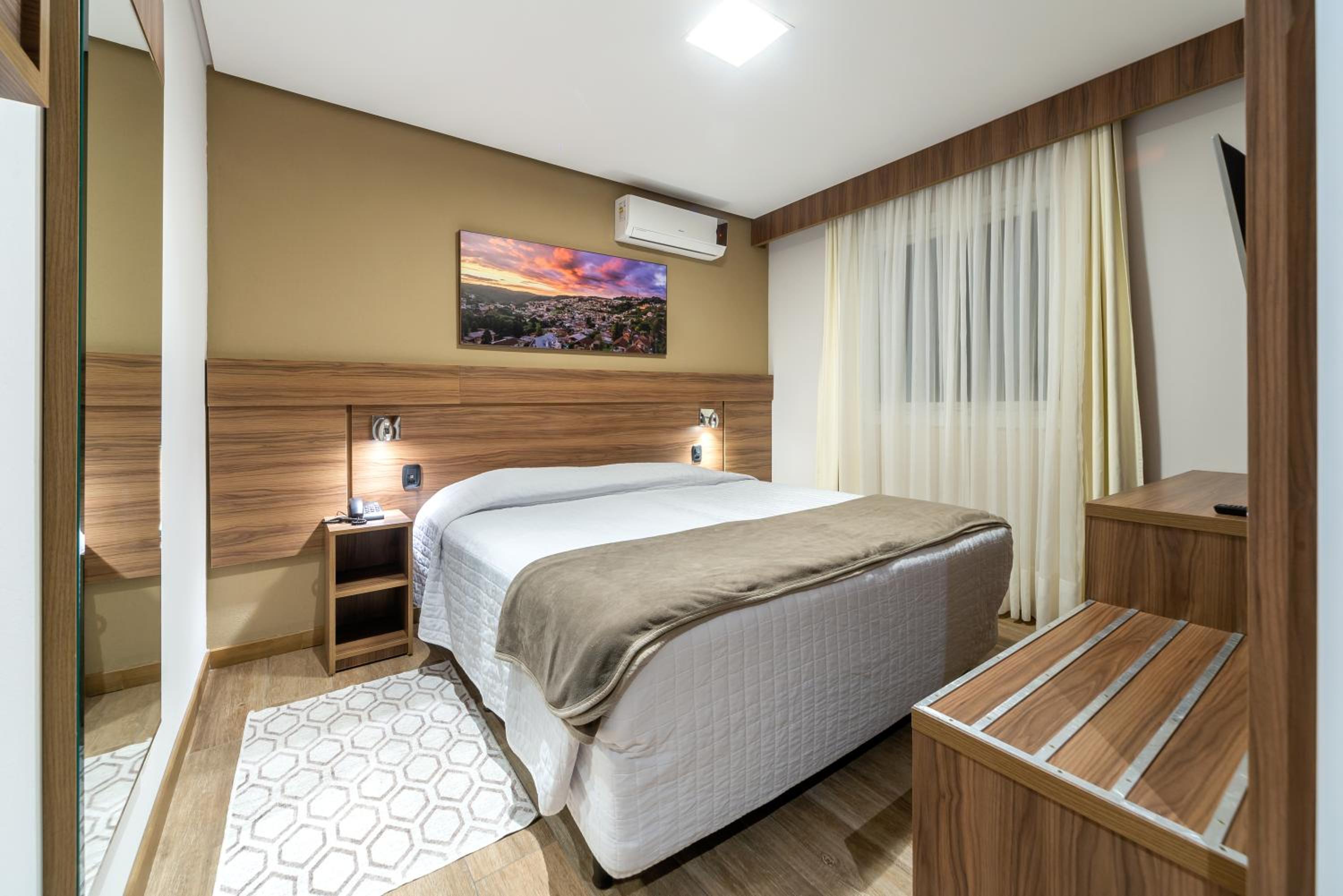 Available room