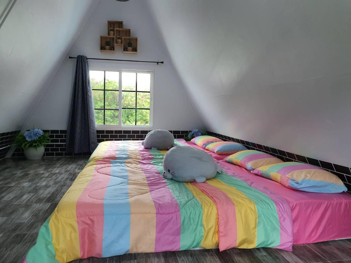Two-Bedroom House - Photo 40