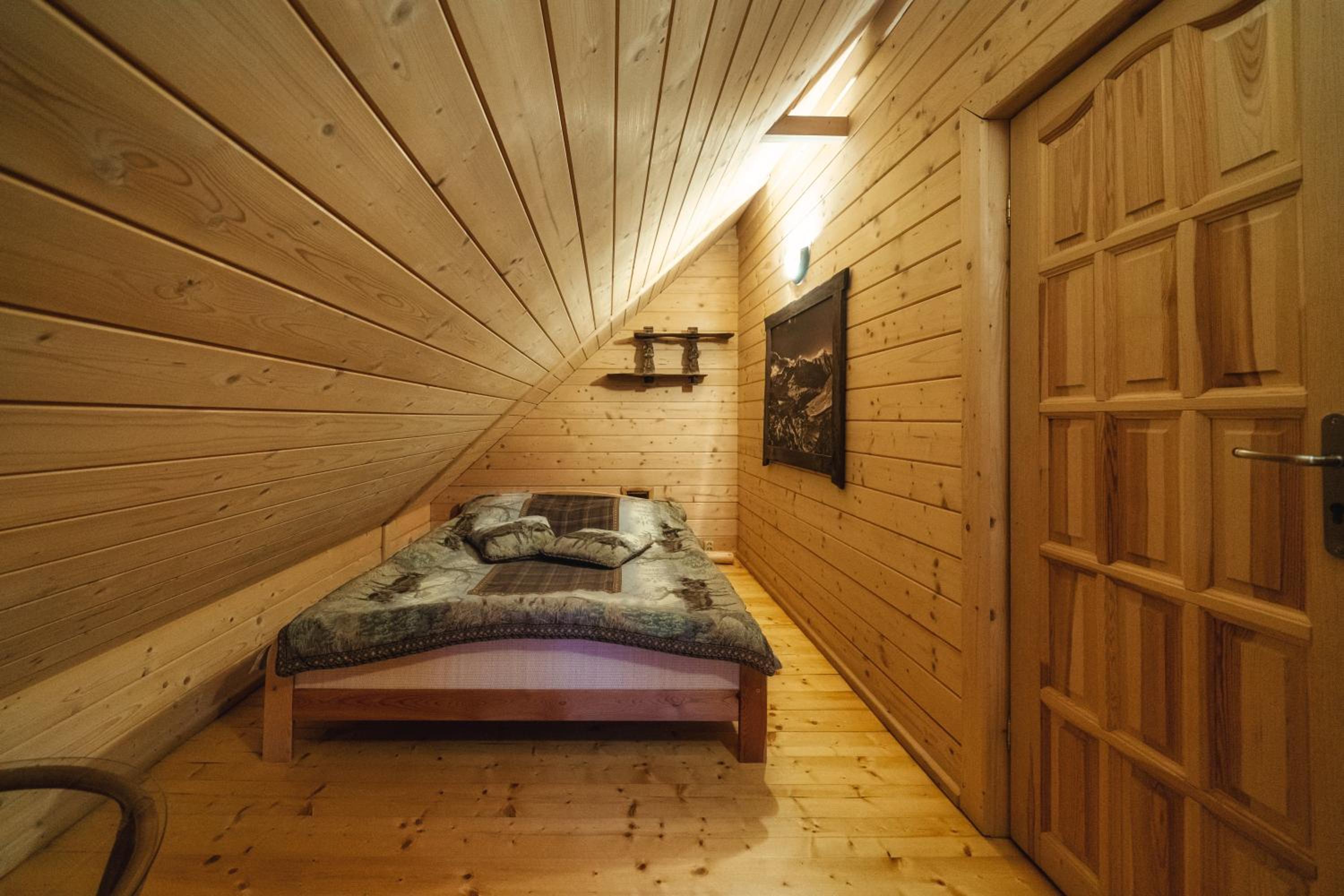 Two-Bedroom Chalet - Photo 104
