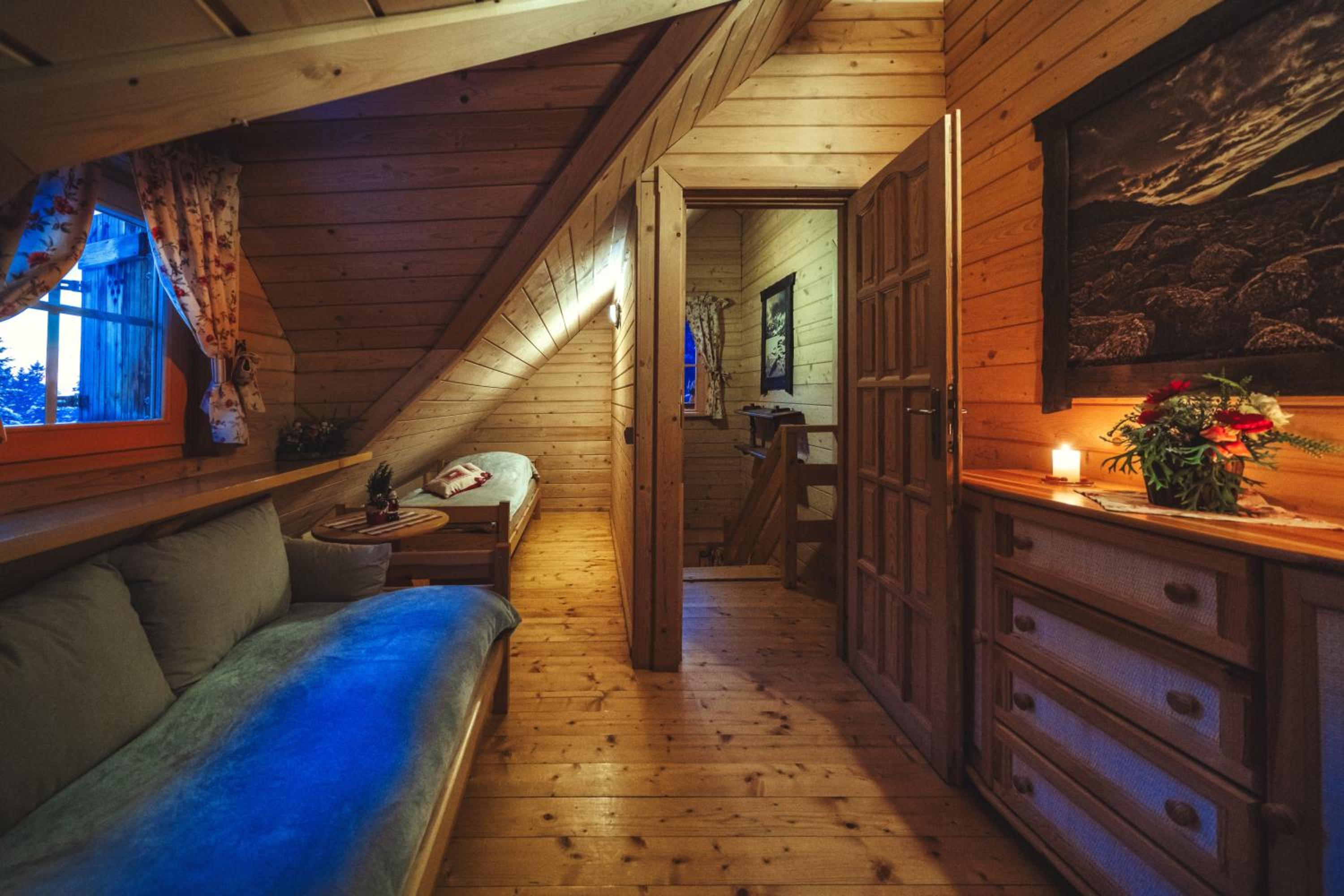 Two-Bedroom Chalet - Photo 89
