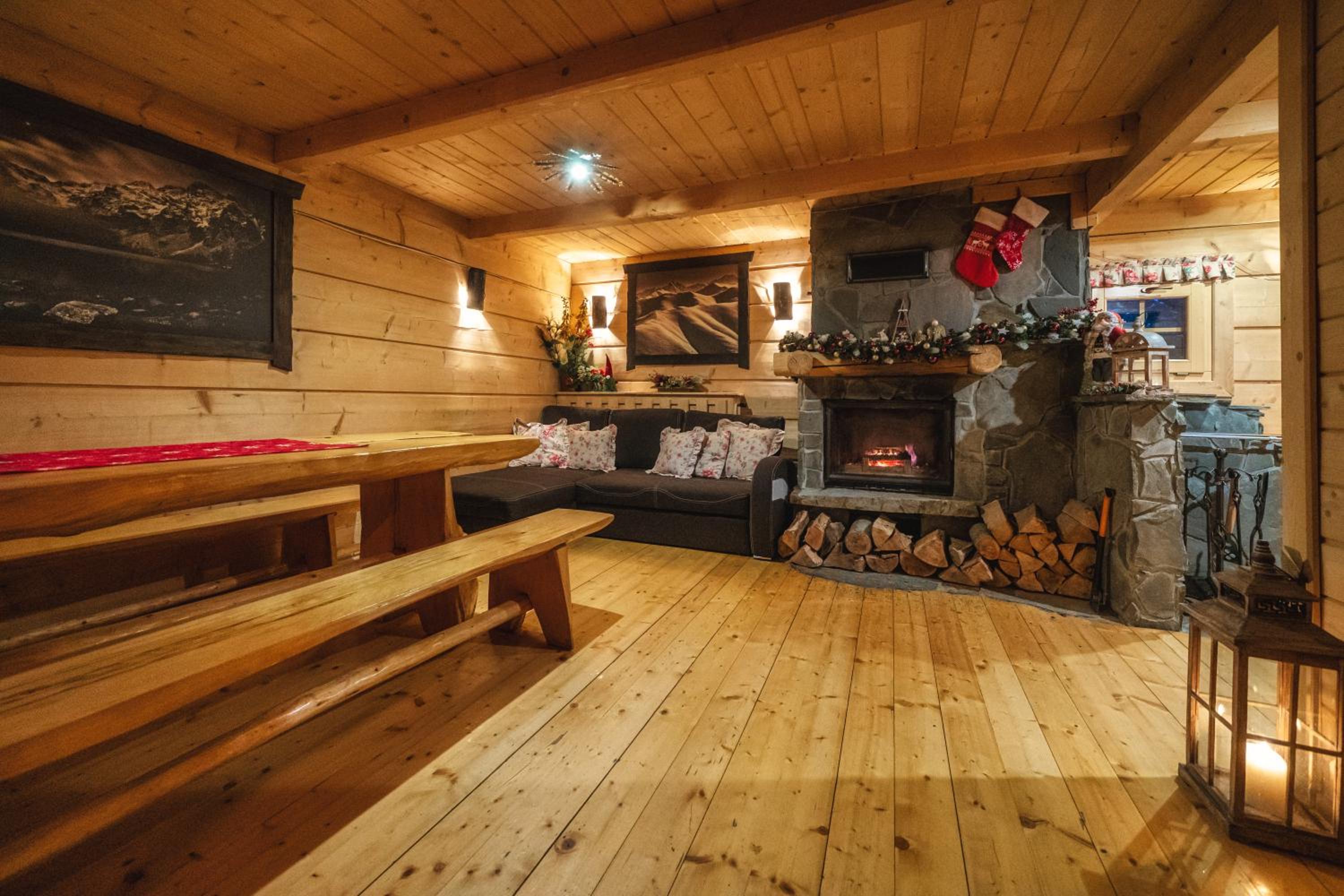 Two-Bedroom Chalet - Photo 72
