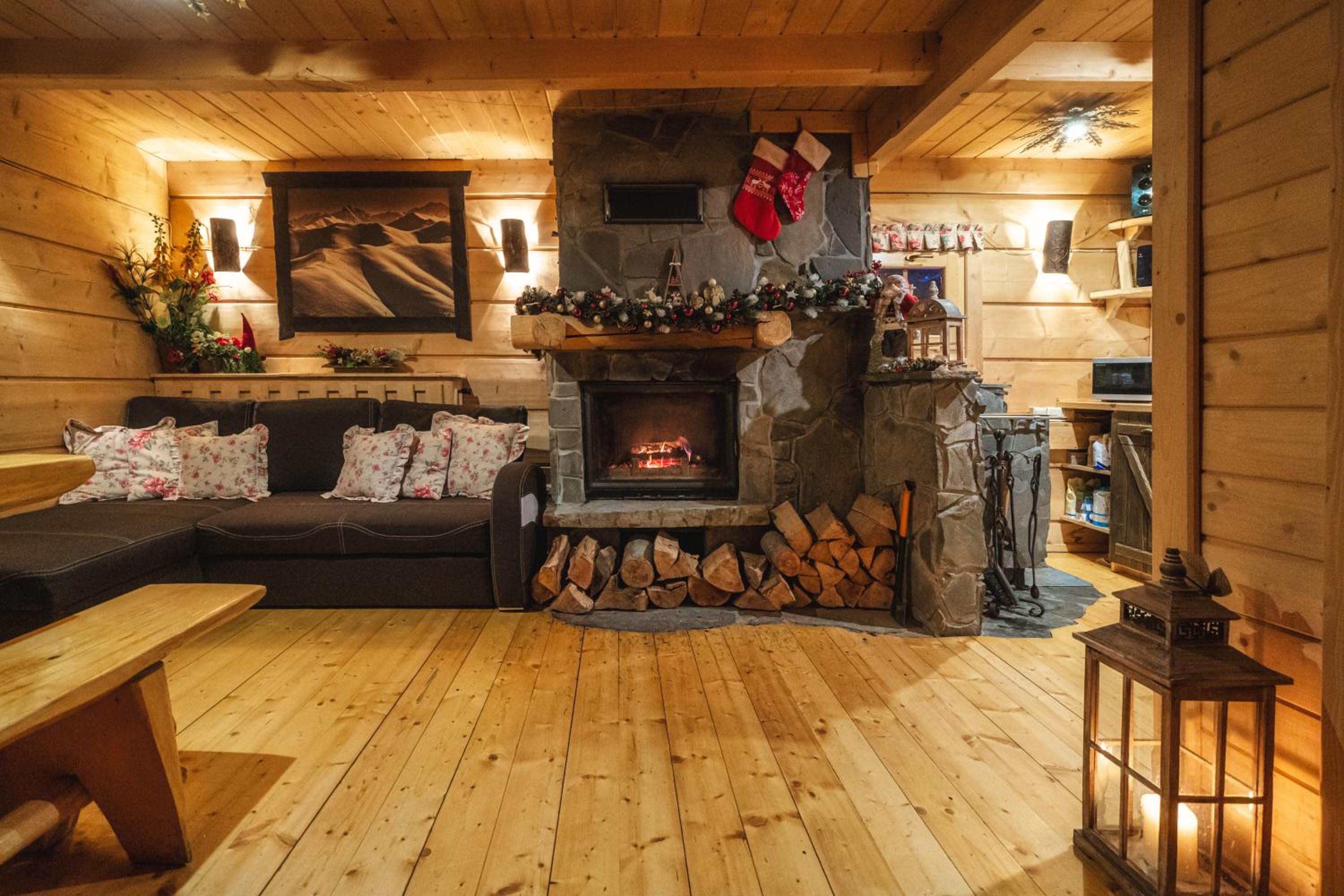 Two-Bedroom Chalet - Photo 71