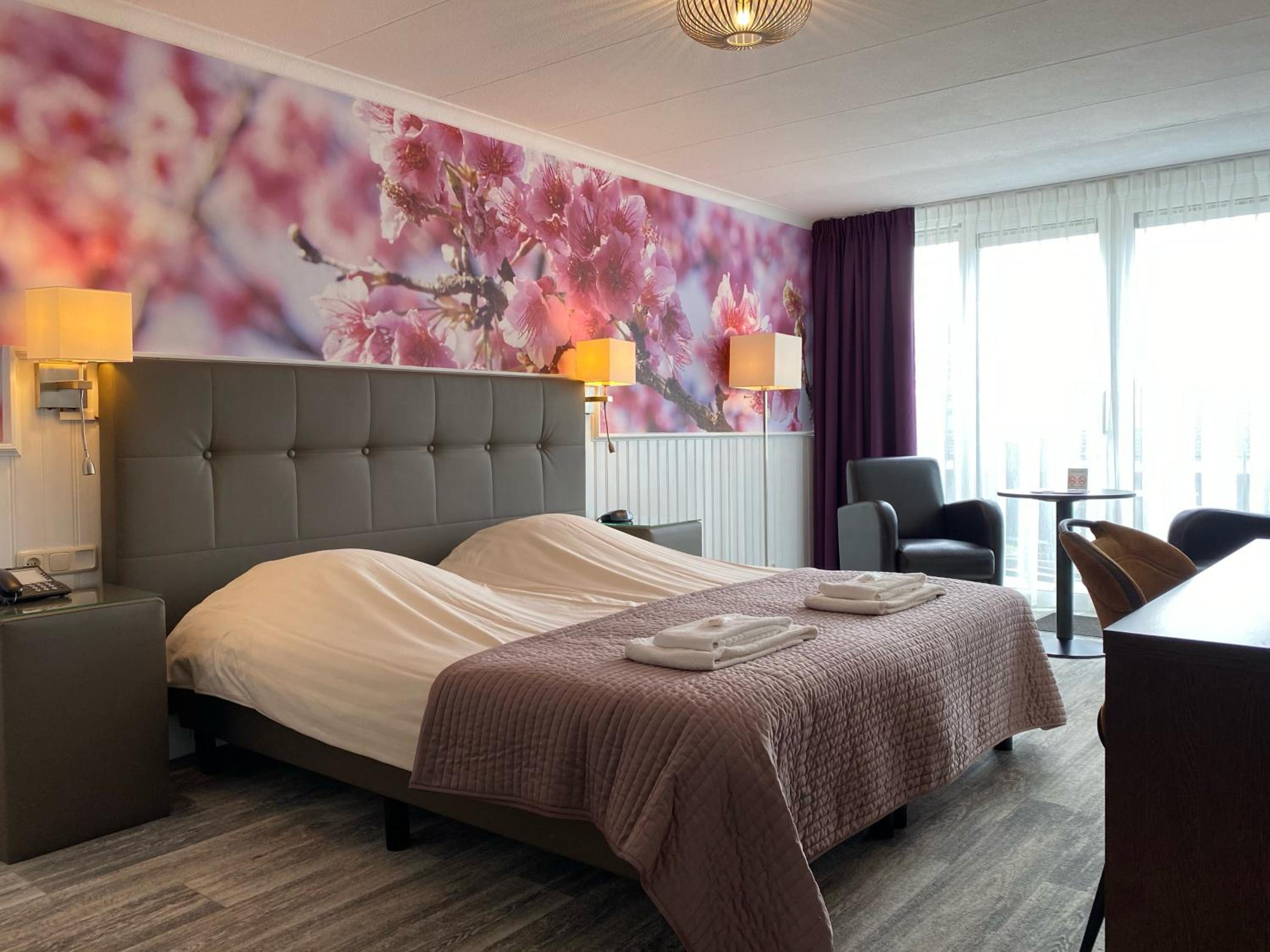 Double Room with Bath or Shower