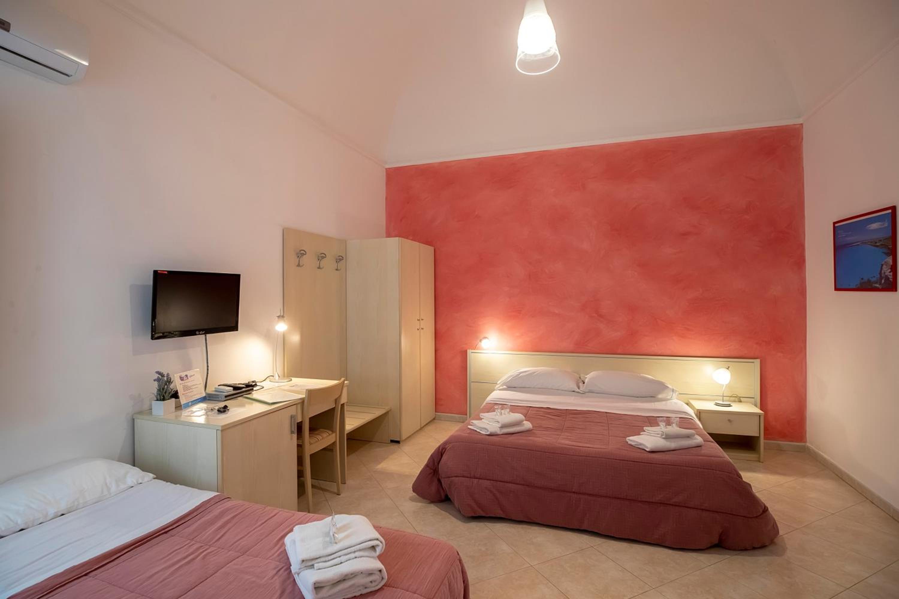 Triple Room photo 1