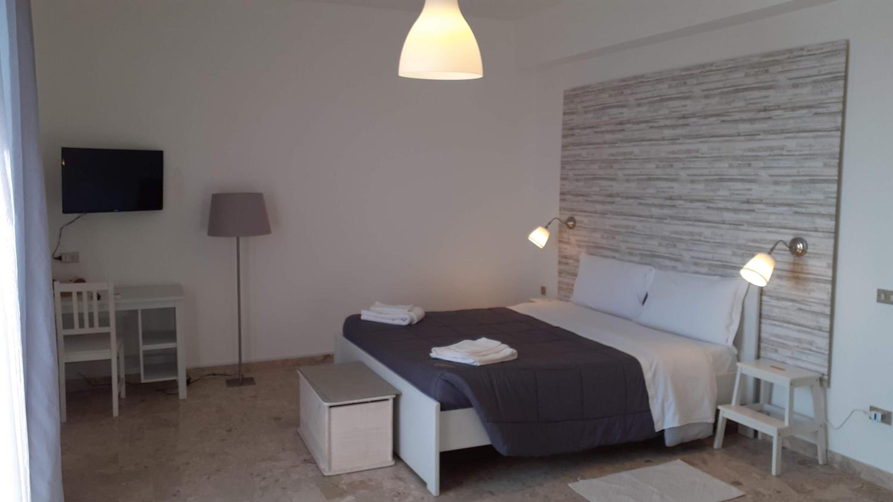 Two-Bedroom Apartment with Sea View photo 1