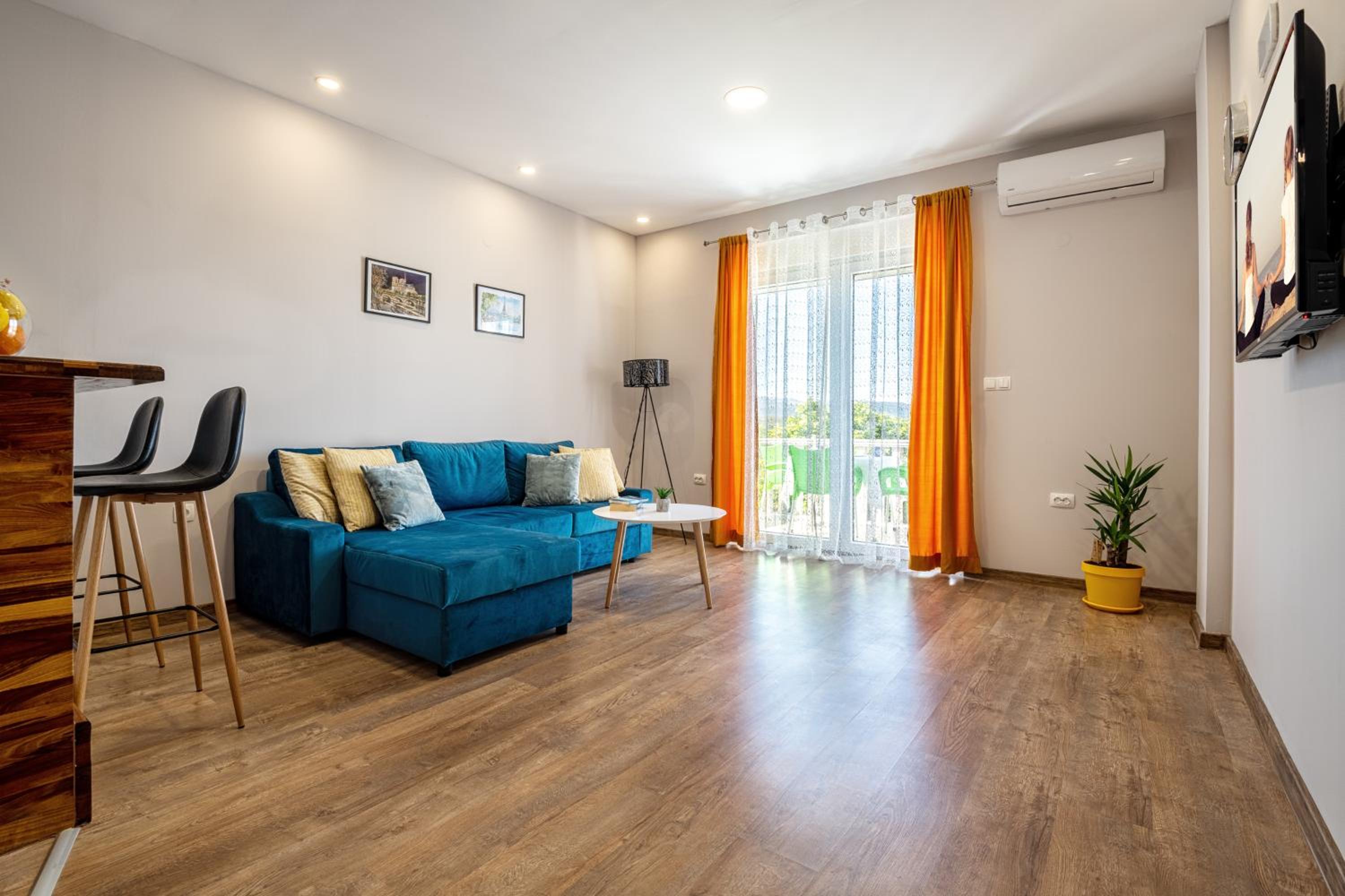 Apartment with Sea View photo 1