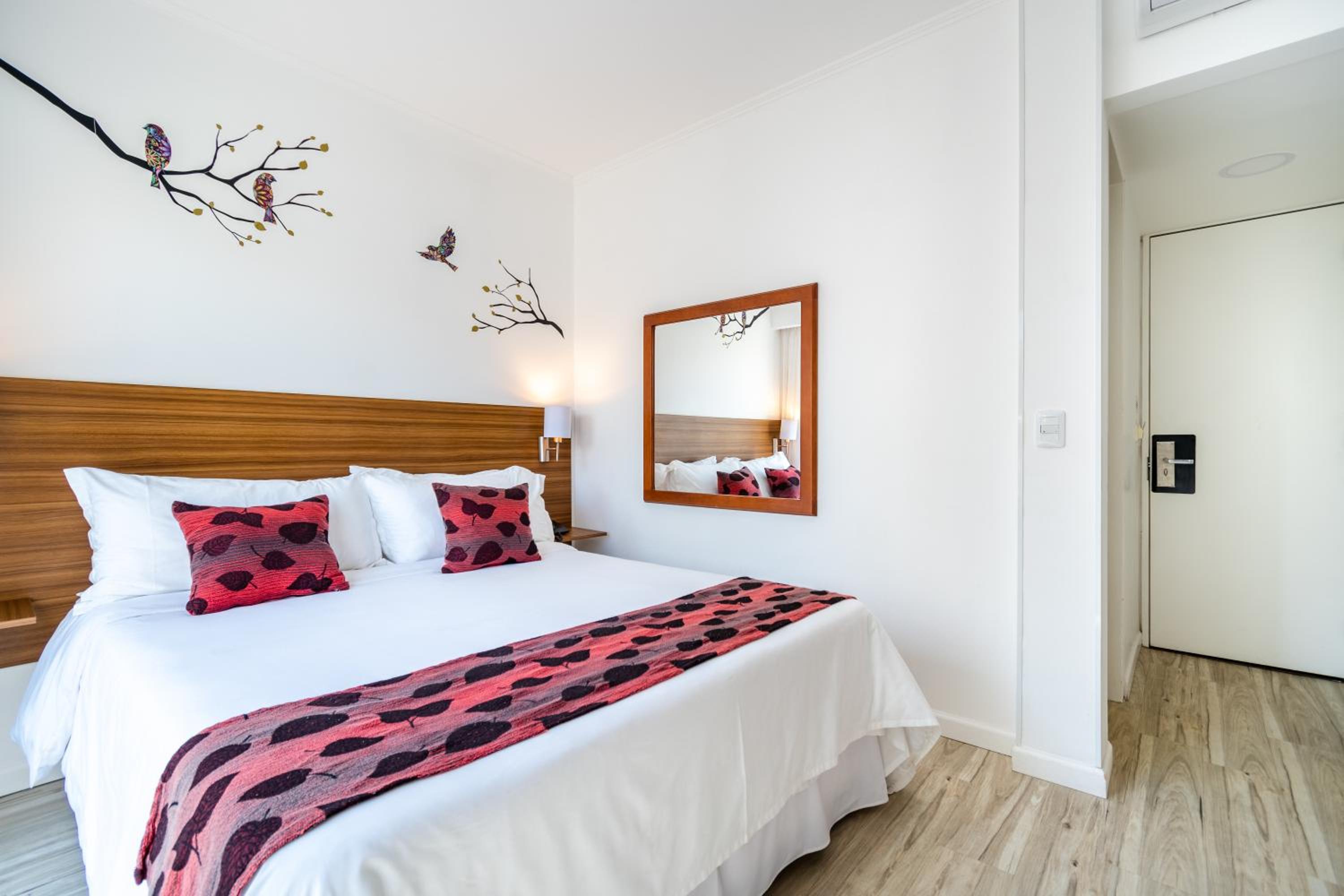 Standard Double Room - Photo 2