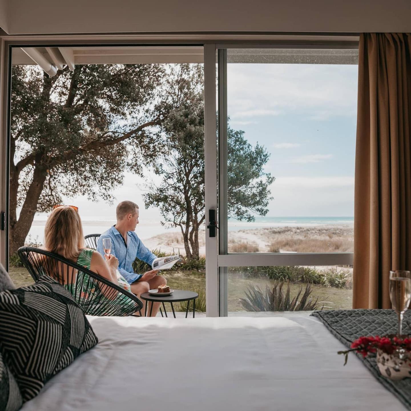 Bungalow - Beach Front photo 3
