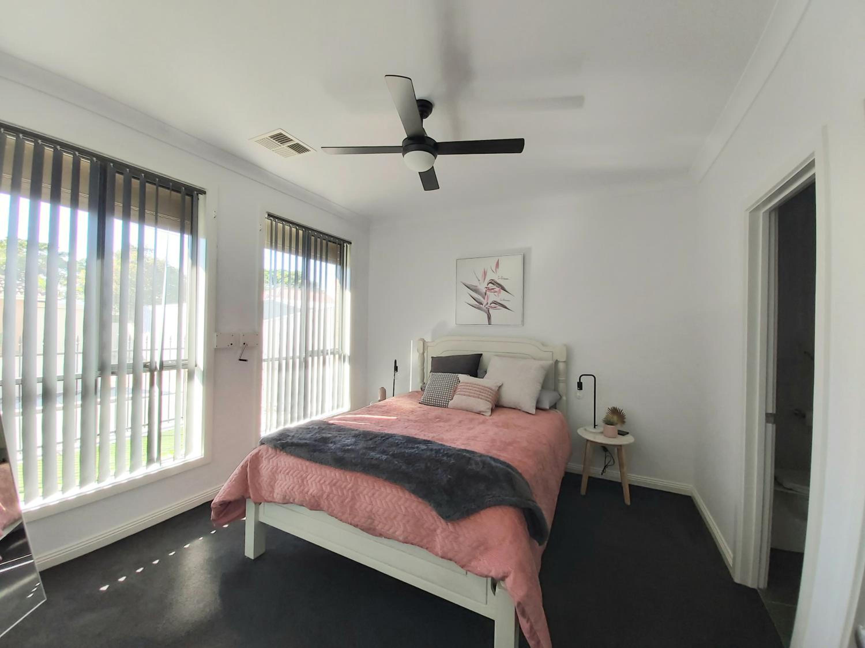 Three-Bedroom House photo 1