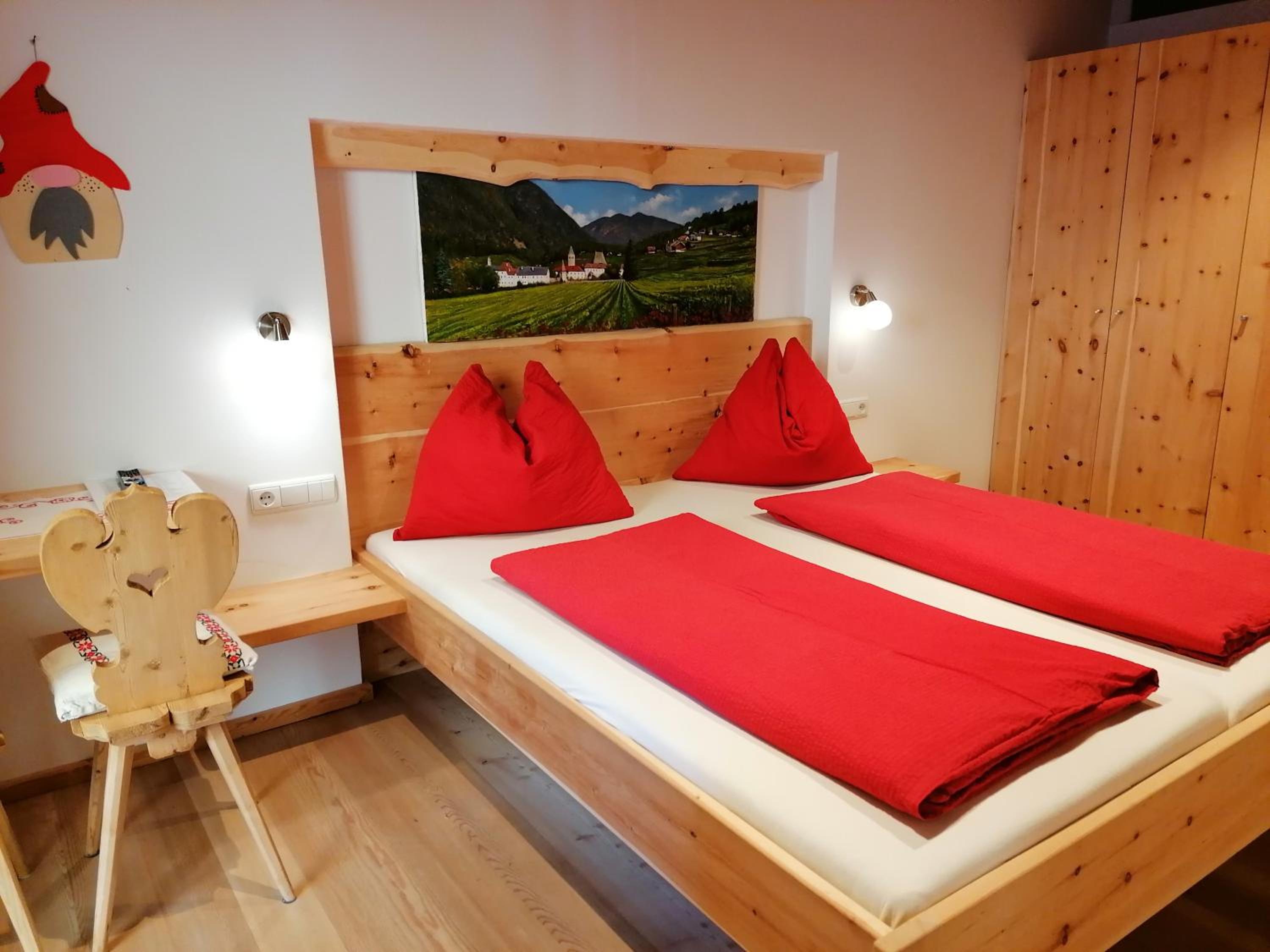 Apartment with Sauna - Photo 9