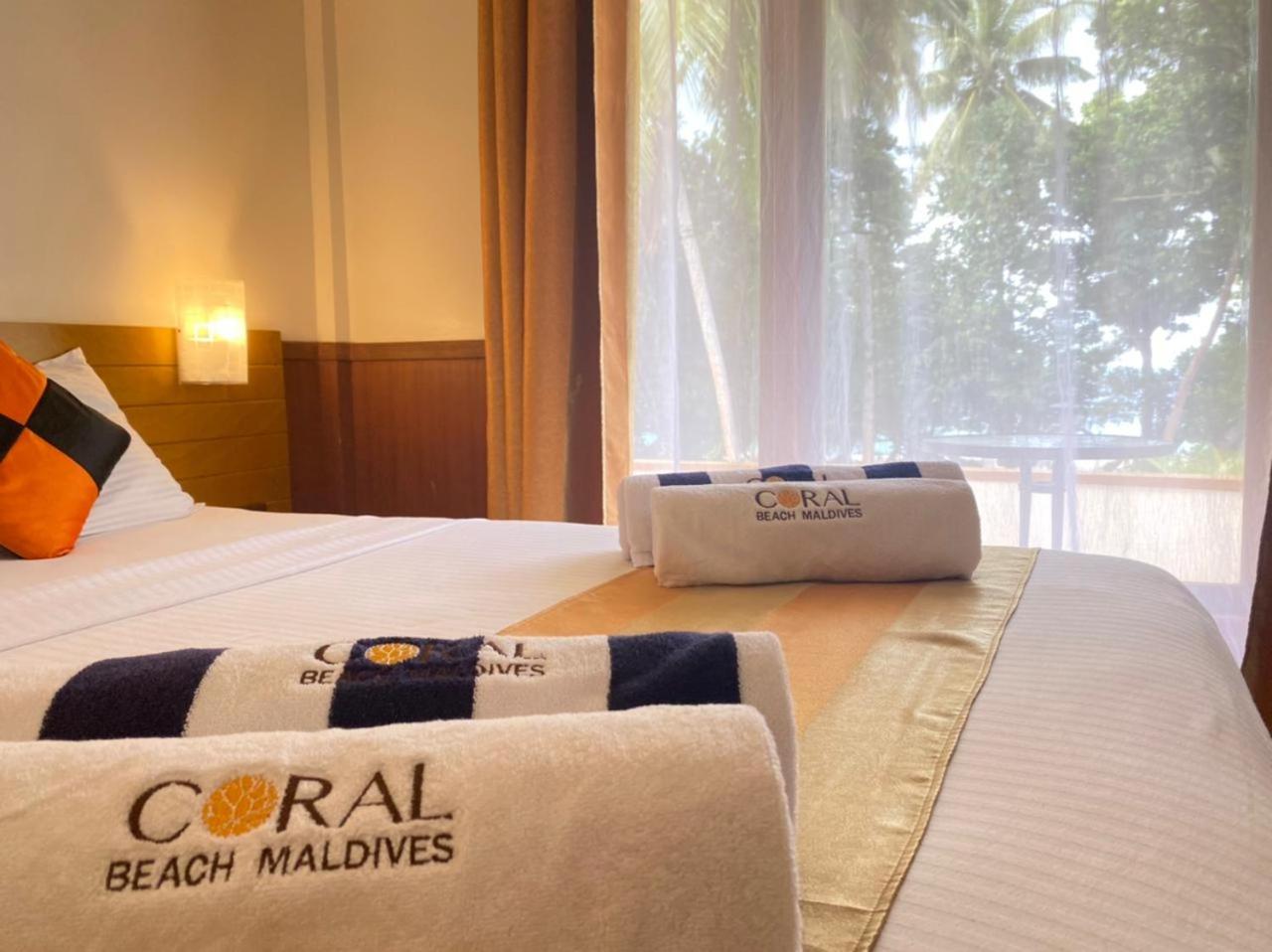 Deluxe Double Room with Balcony and Sea View