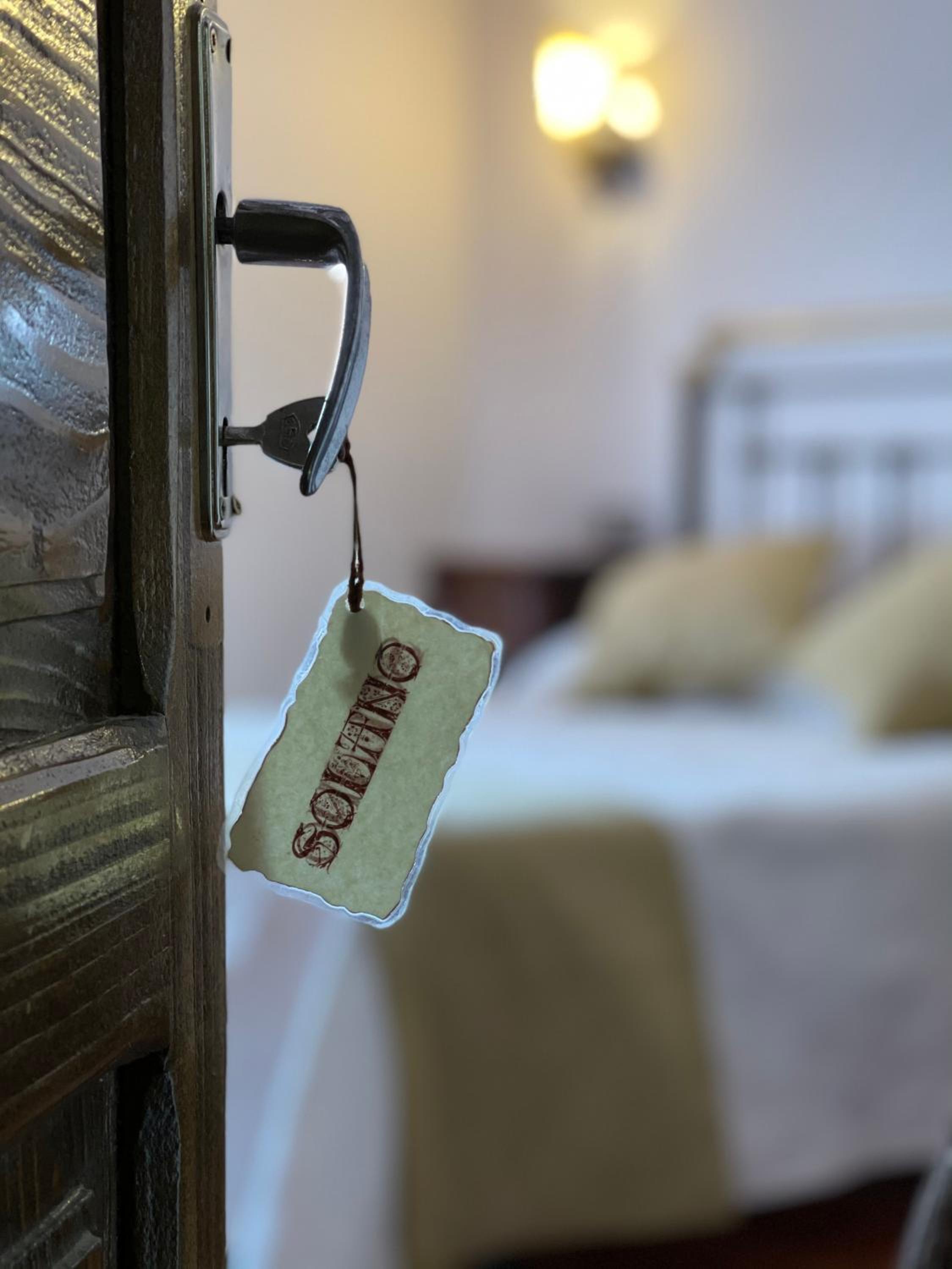 Double Room - Photo 1