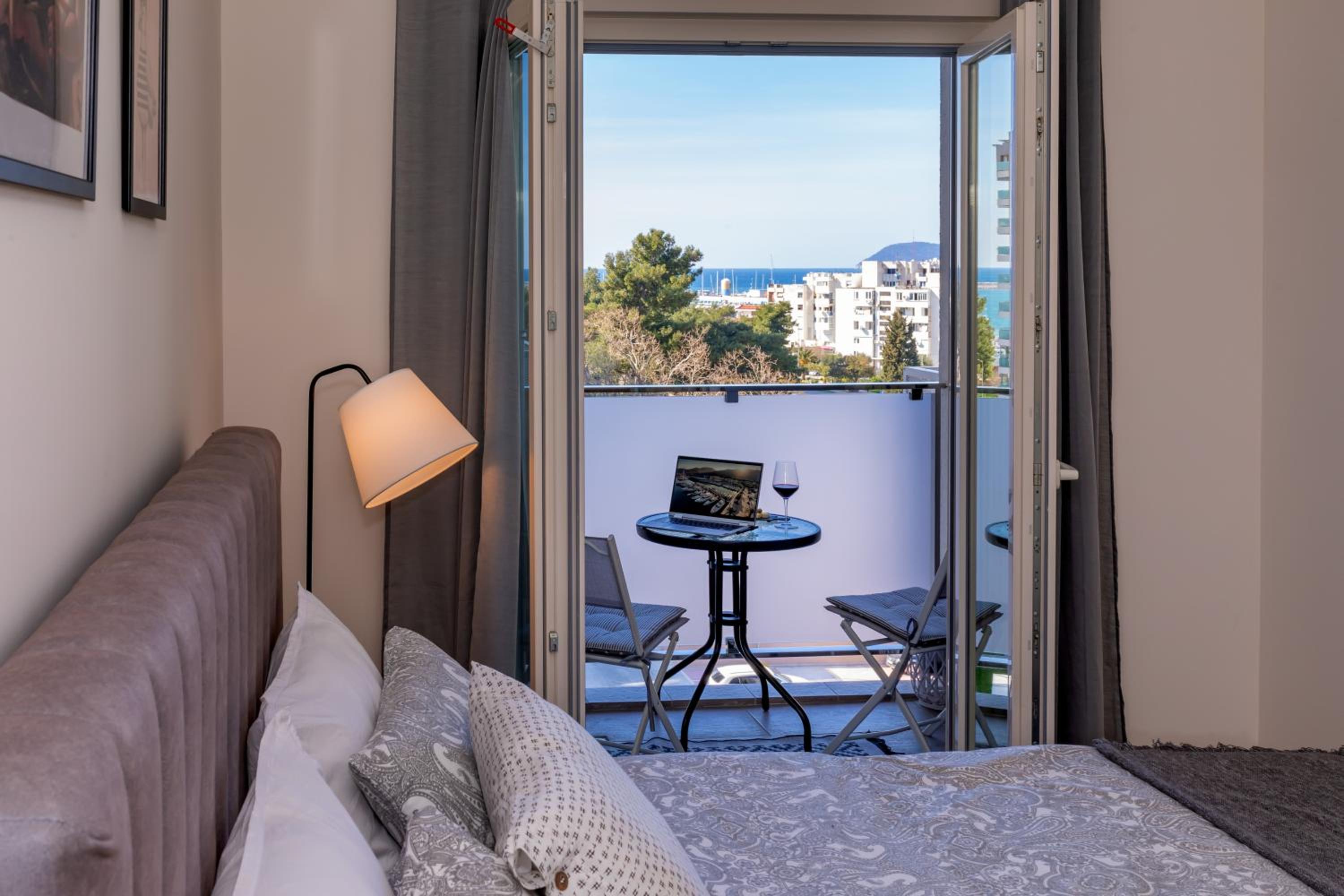 Apartment with Sea View photo 1