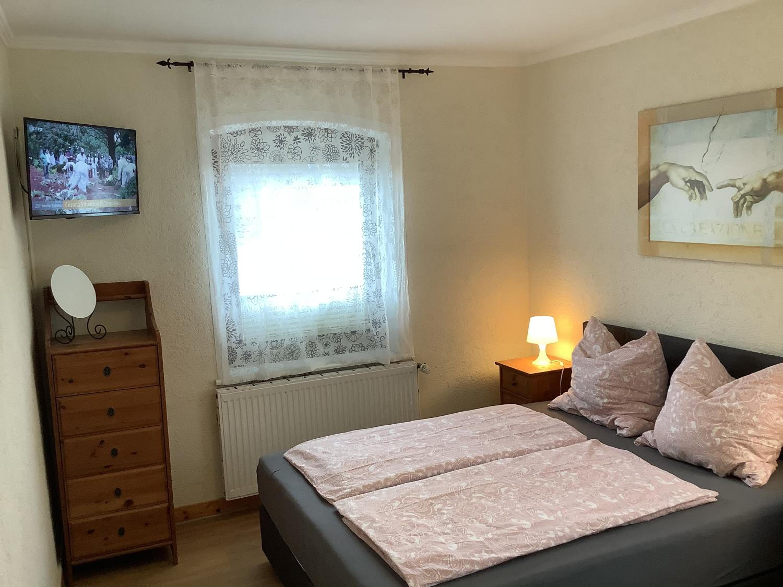 Double Room - Photo 15