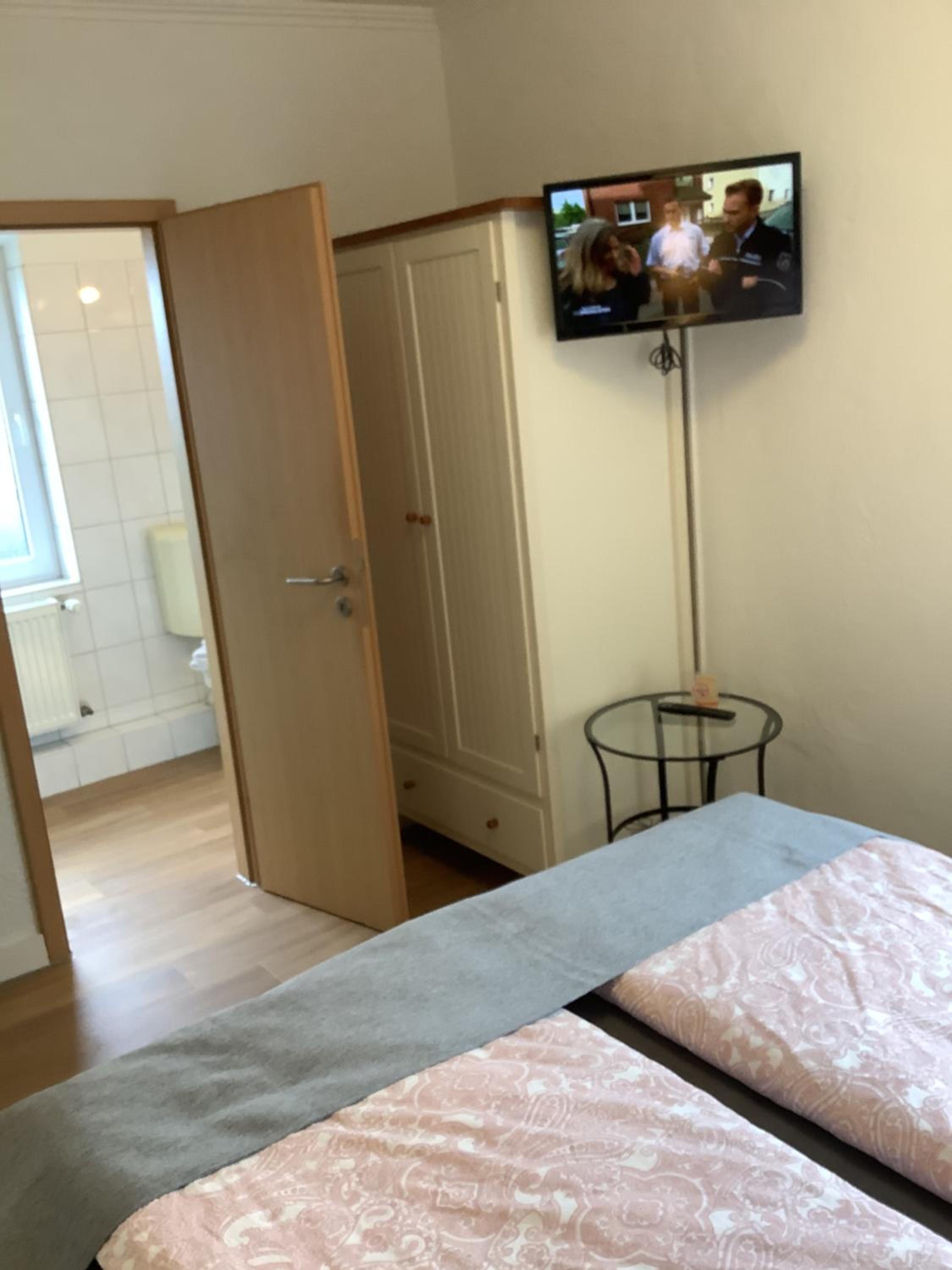 Double Room - Photo 23