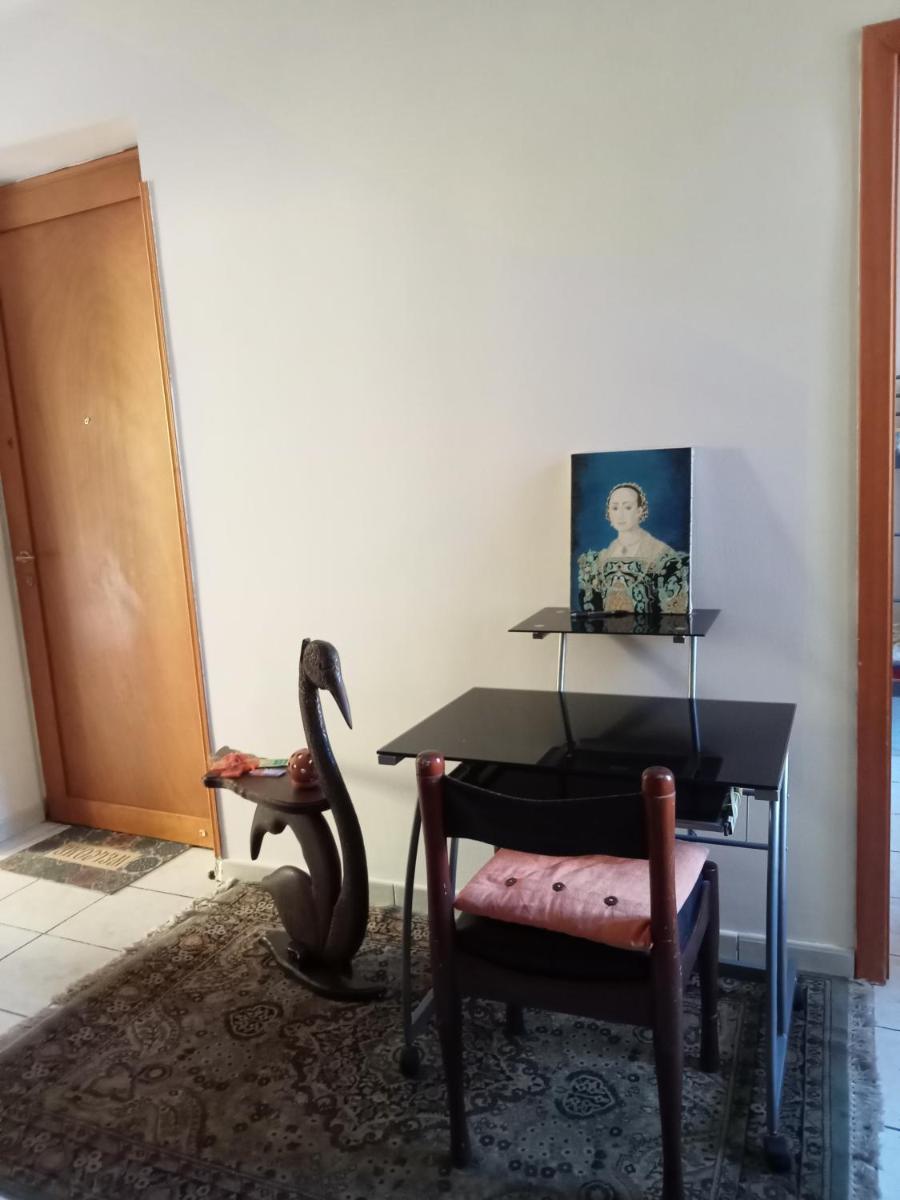 Standard Twin Room with Shared Bathroom